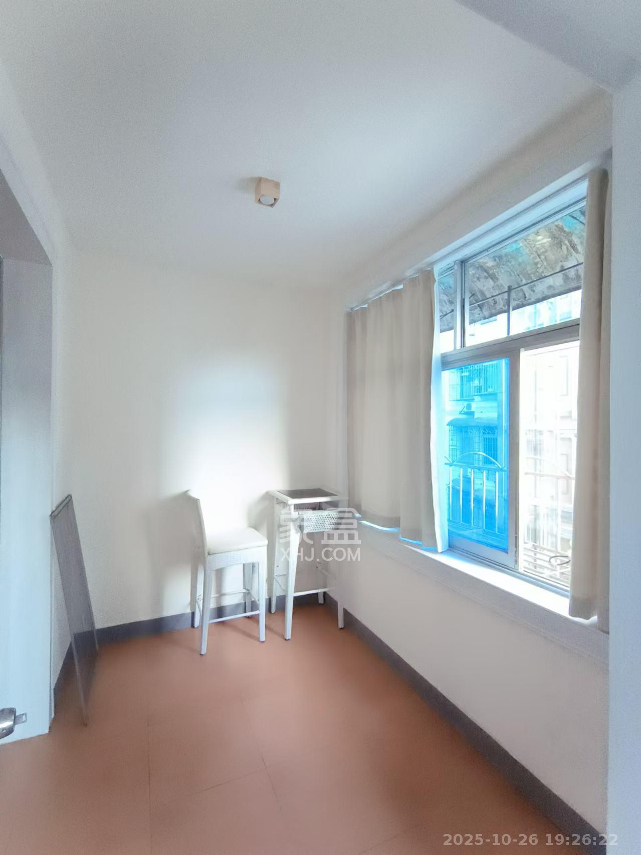 工农桥社区白马公寓(白马庙巷)  2室2厅1卫    2500.0元/月 工农桥社区白马公寓(白马庙巷)  2室2厅1卫    2500.0元/月室内图