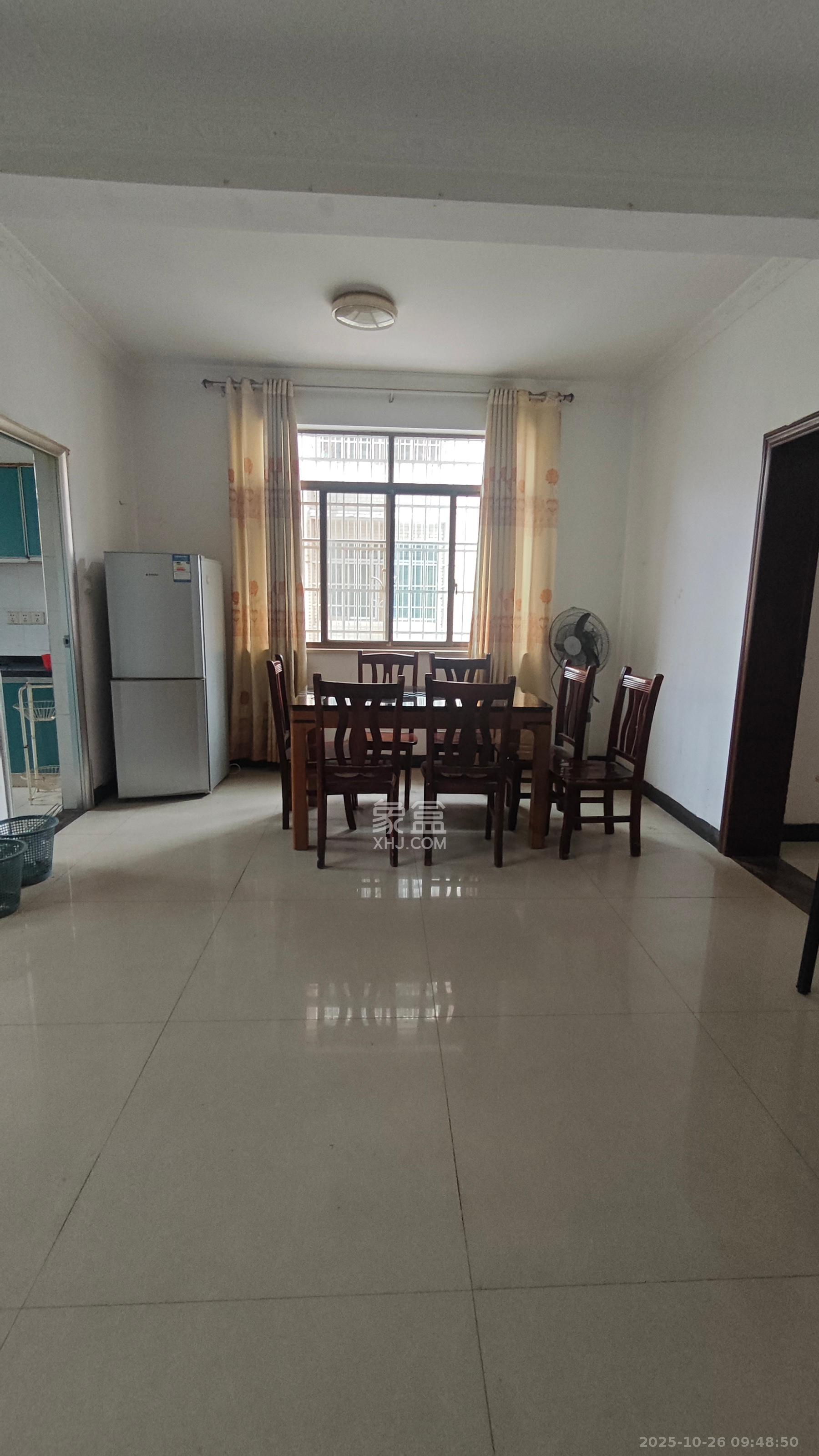 月湖安置小区（马栏山小区）  3室2厅1卫    1600.0元/月室内图