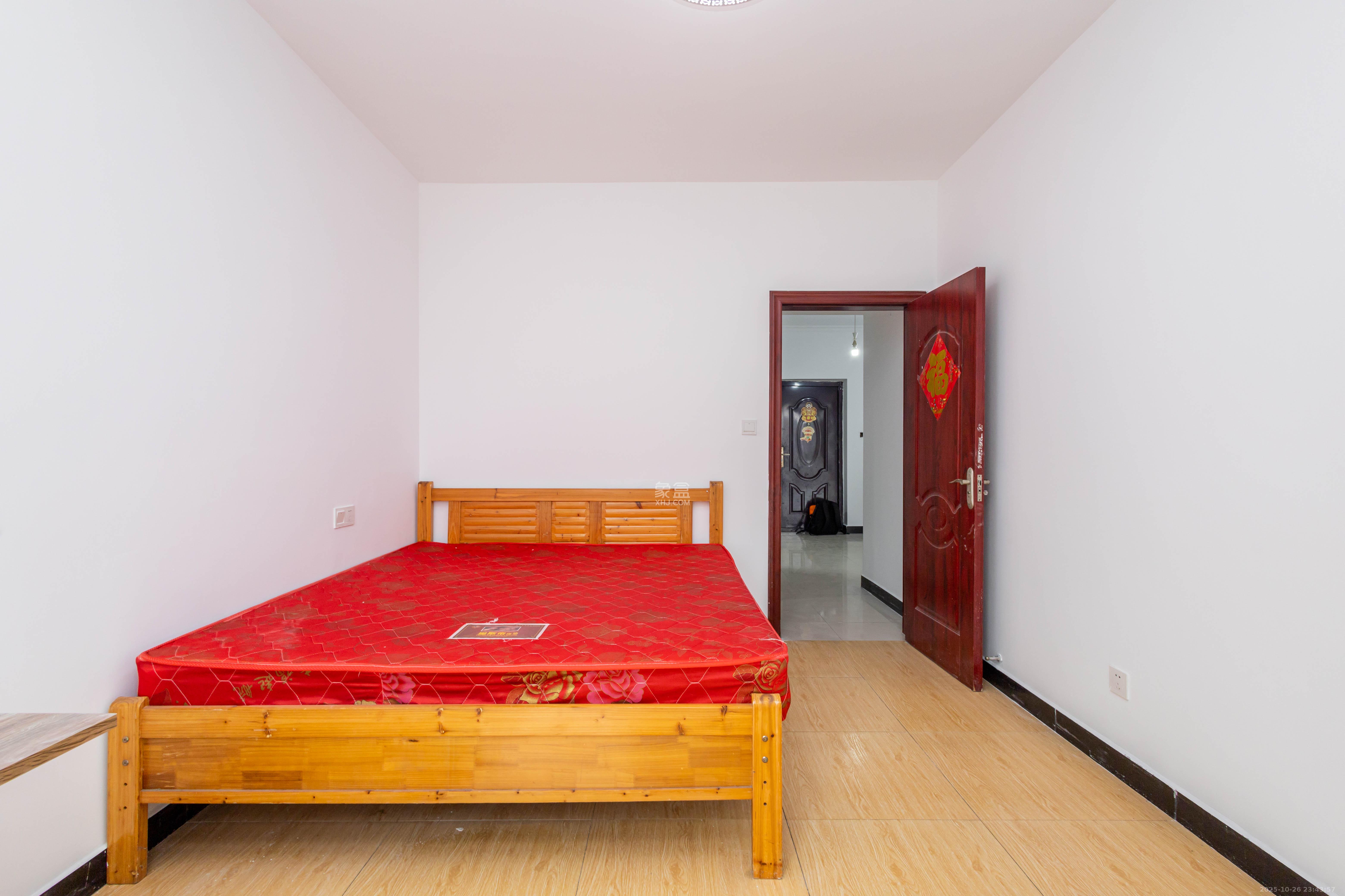 爵士湘 2室2厅1卫 34.0万 爵士湘 2室2厅1卫 34.0万卧室