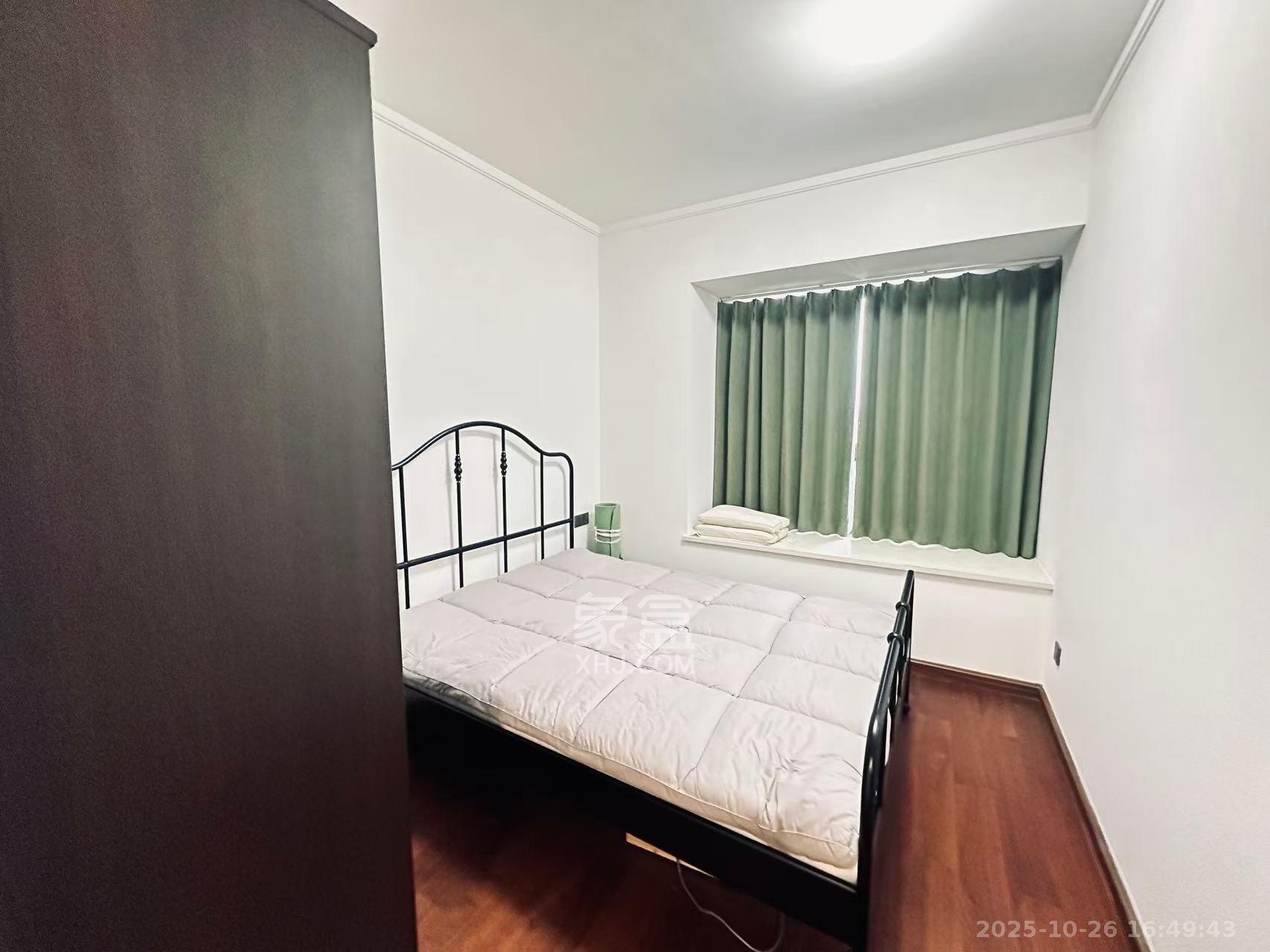 招商雍山湖  4室2厅2卫    3800.0元/月室内图