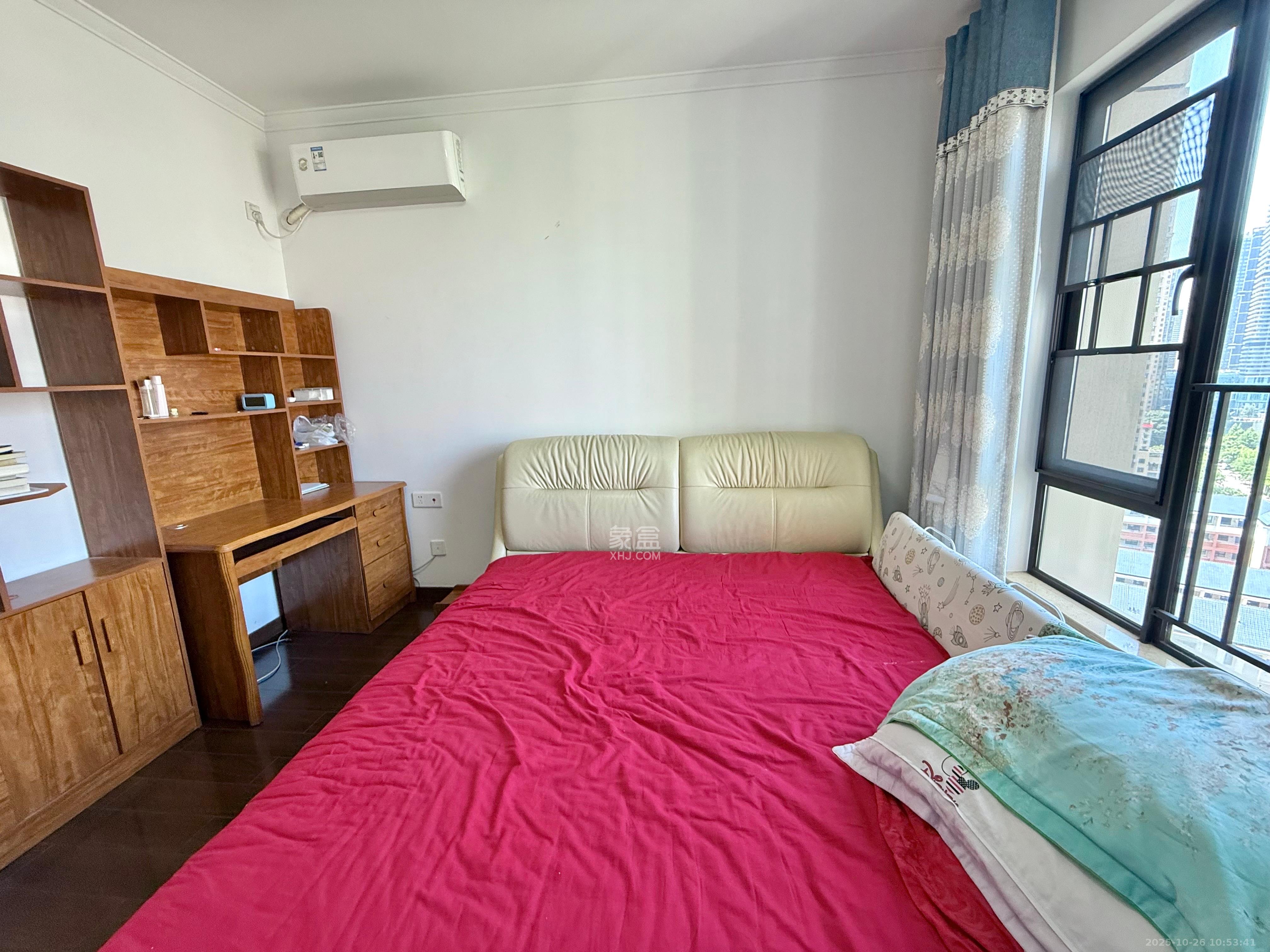 万科里金域国际  3室2厅2卫    3300.0元/月室内图