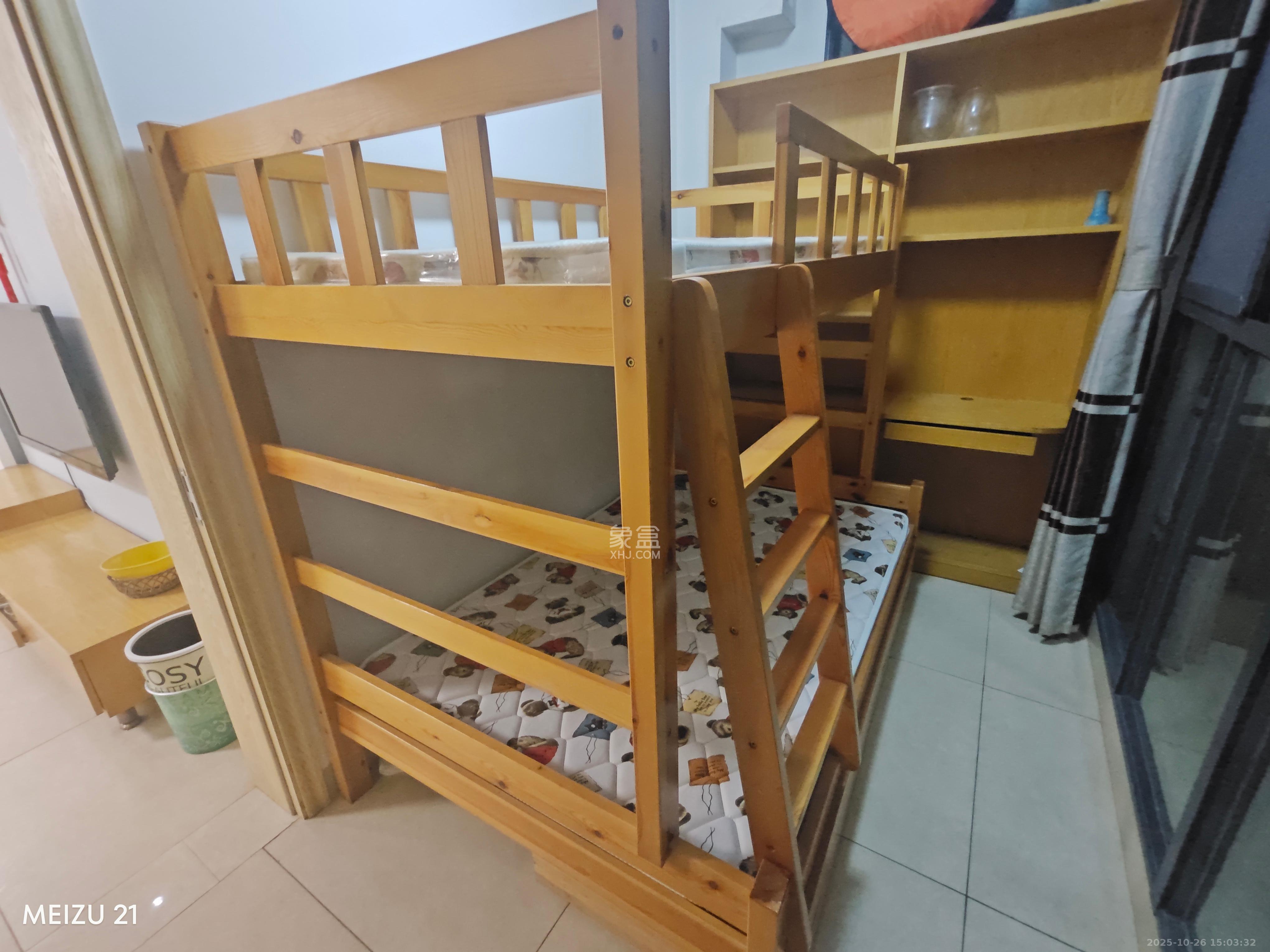 英祥春天  3室2厅1卫    2200.0元/月室内图