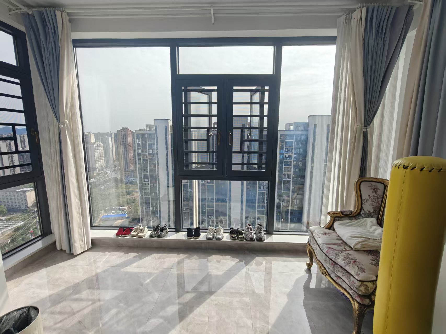 广圆怡郅园 3室2厅2卫 58.8万 广圆怡郅园 3室2厅2卫 58.8万客厅