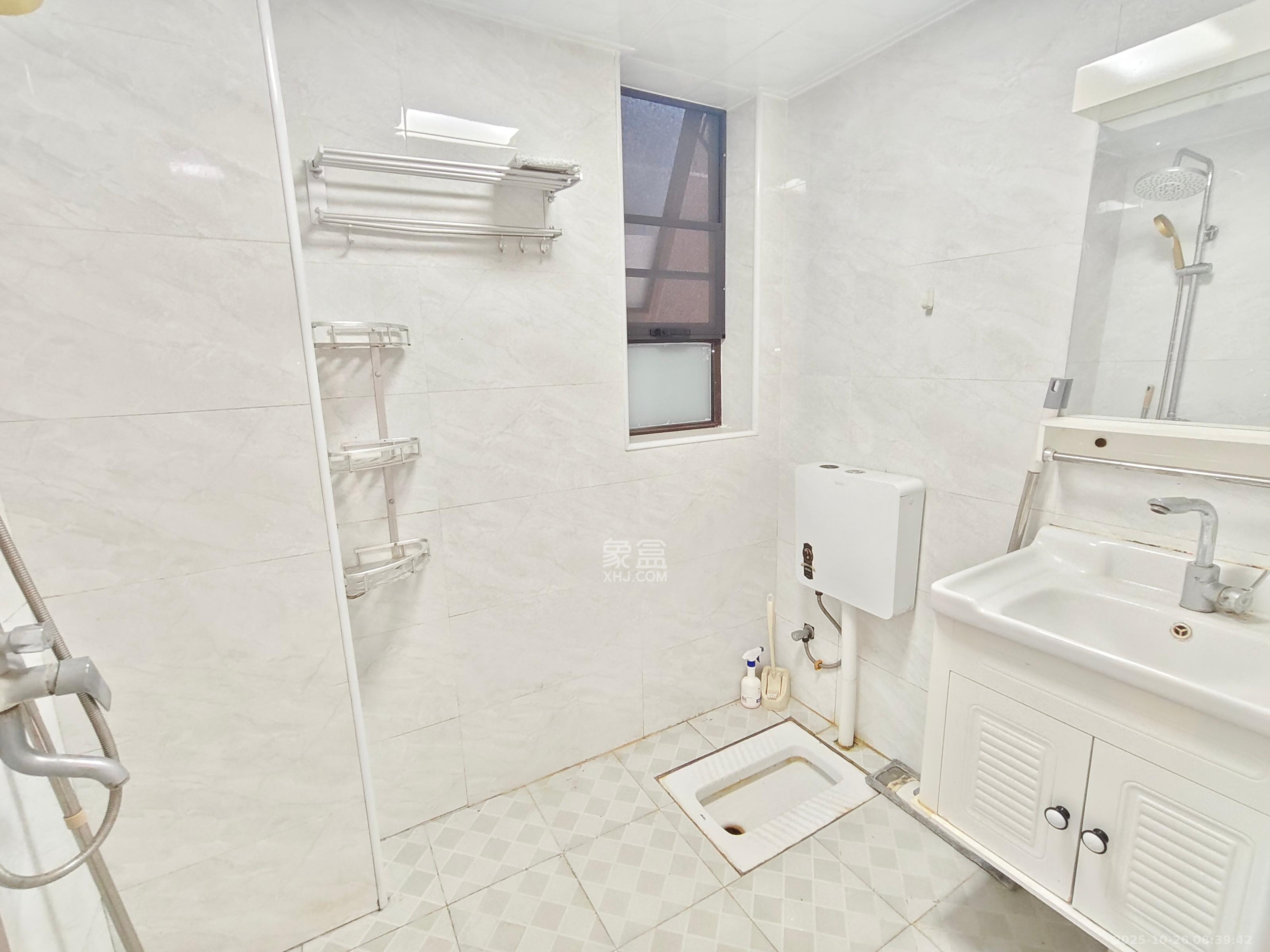 洋湖18克拉(旷远洋湖18克拉)  2室1厅1卫    2200.0元/月 洋湖18克拉(旷远洋湖18克拉)  2室1厅1卫    2200.0元/月室内图