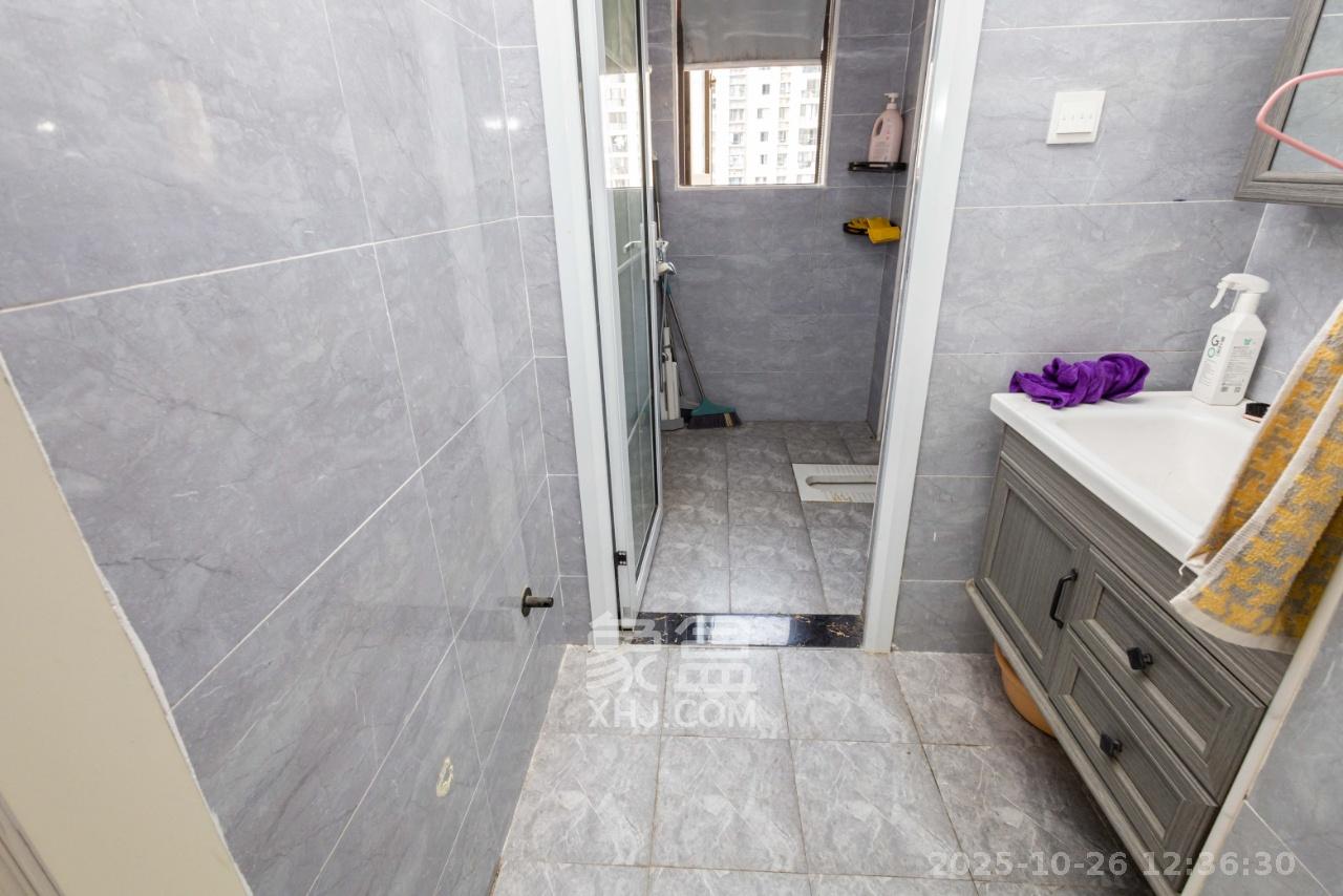 中交中央公园D3区  4室2厅2卫    3000.0元/月 中交中央公园D3区  4室2厅2卫    3000.0元/月室内图