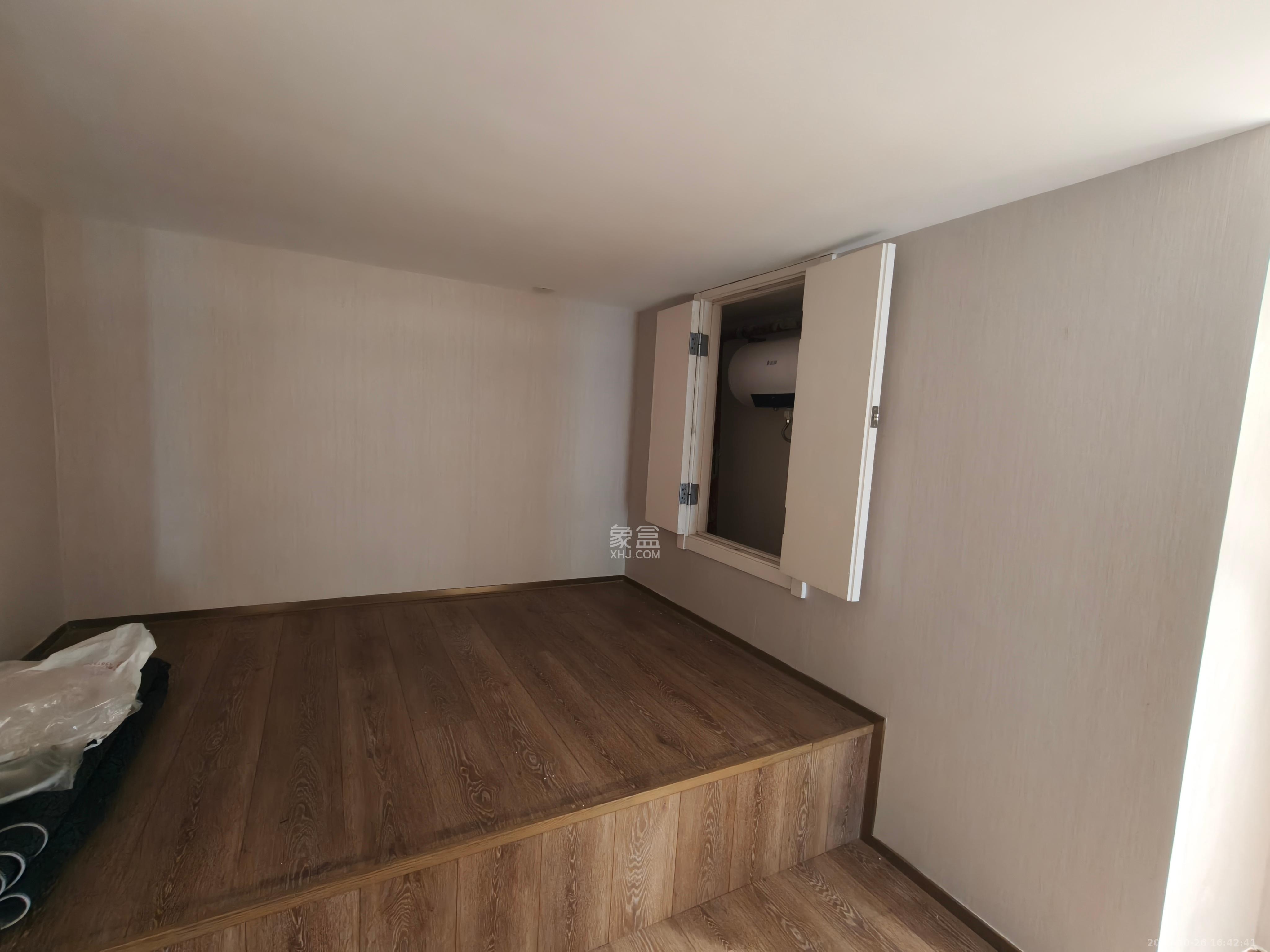 华远海蓝郡 1室0厅0卫 1500.0元/月 华远海蓝郡 1室0厅0卫 1500.0元/月室内图