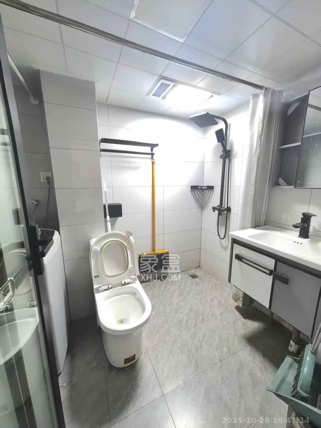 欣隆居 1室1厅1卫 2100.0元/月 欣隆居 1室1厅1卫 2100.0元/月室内图