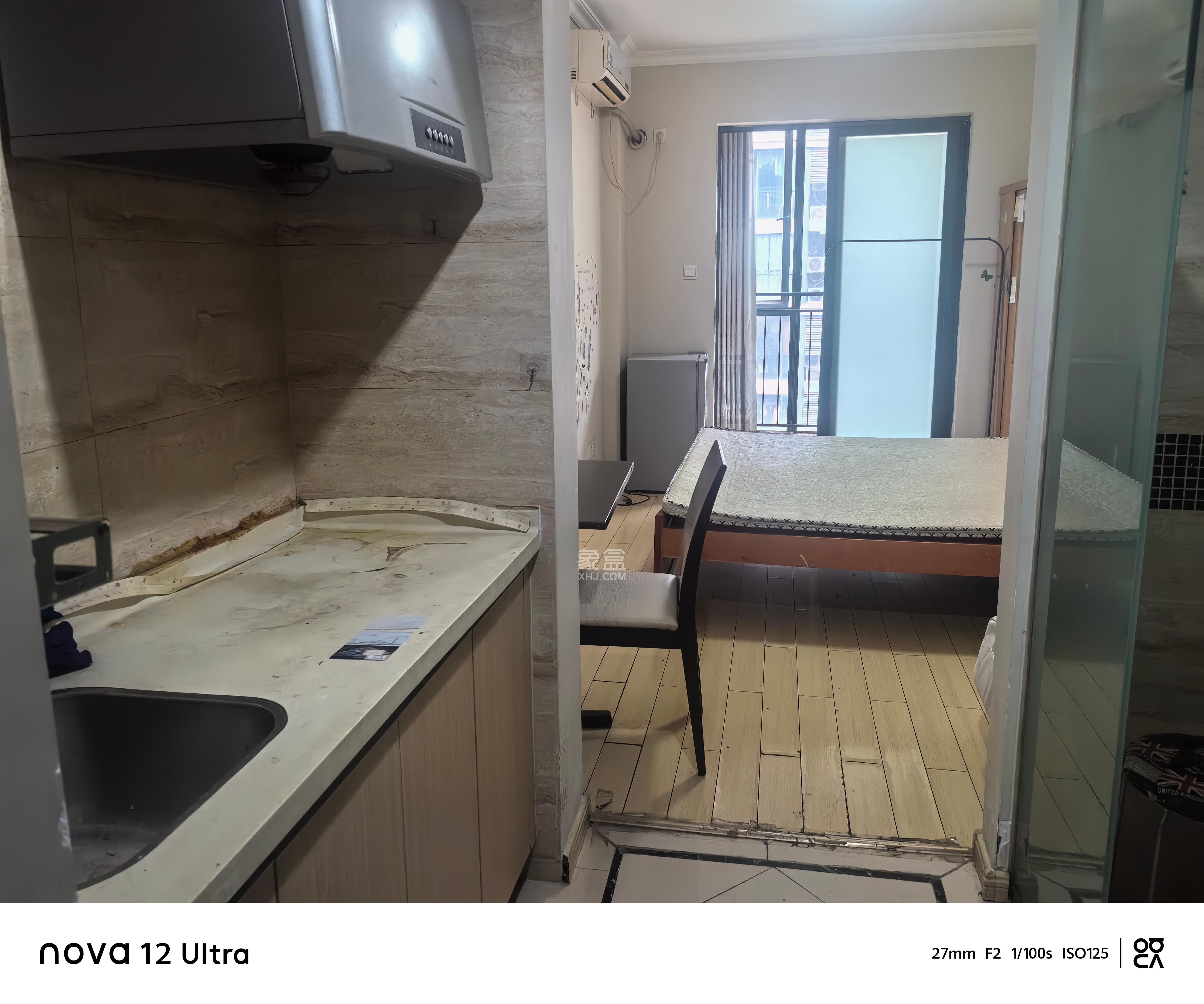 万科金域华府一期  1室1厅1卫    1200.0元/月 万科金域华府一期  1室1厅1卫    1200.0元/月室内图1