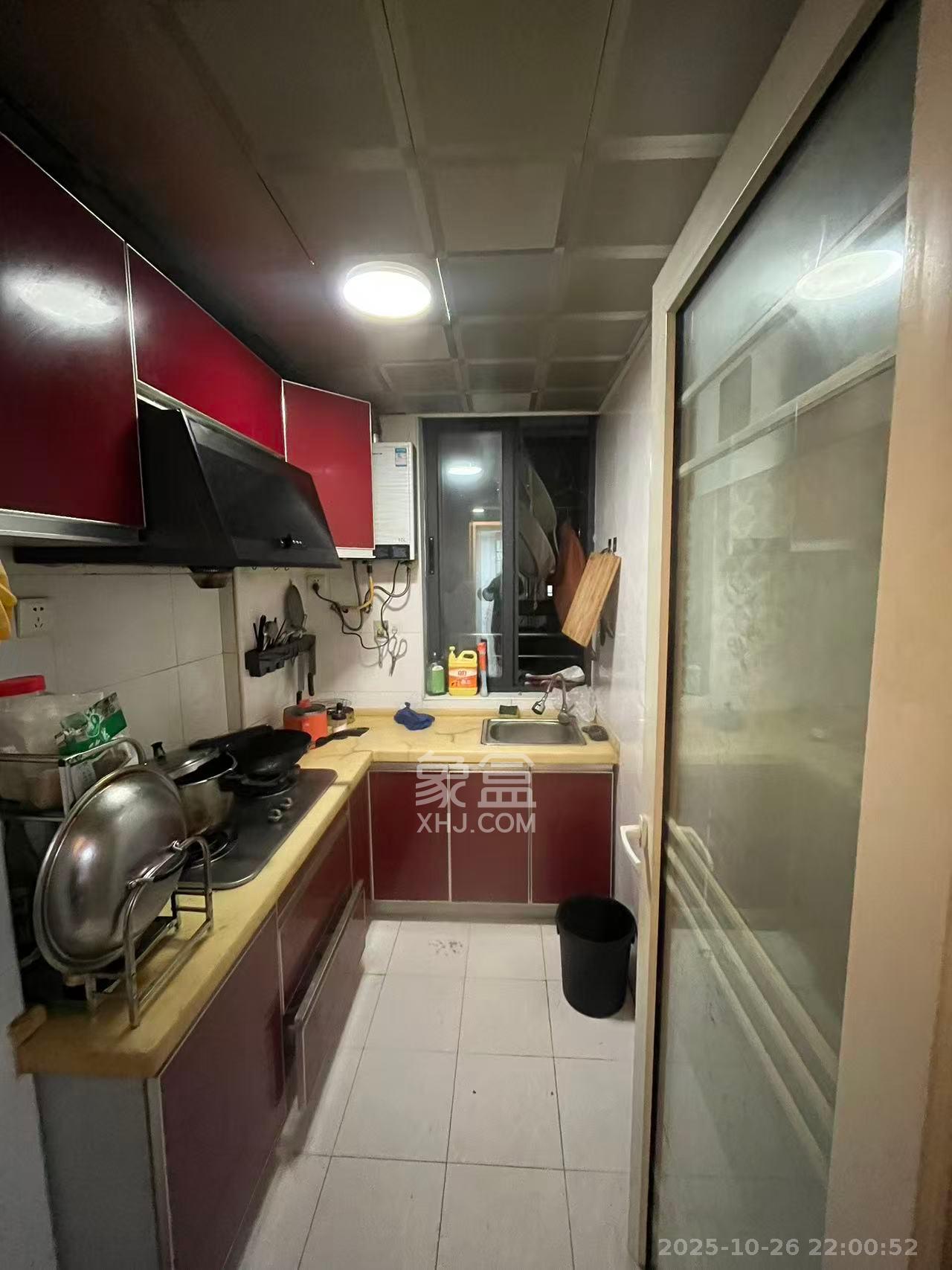 满庭芳小区  1室1厅1卫    1500.0元/月 满庭芳小区  1室1厅1卫    1500.0元/月