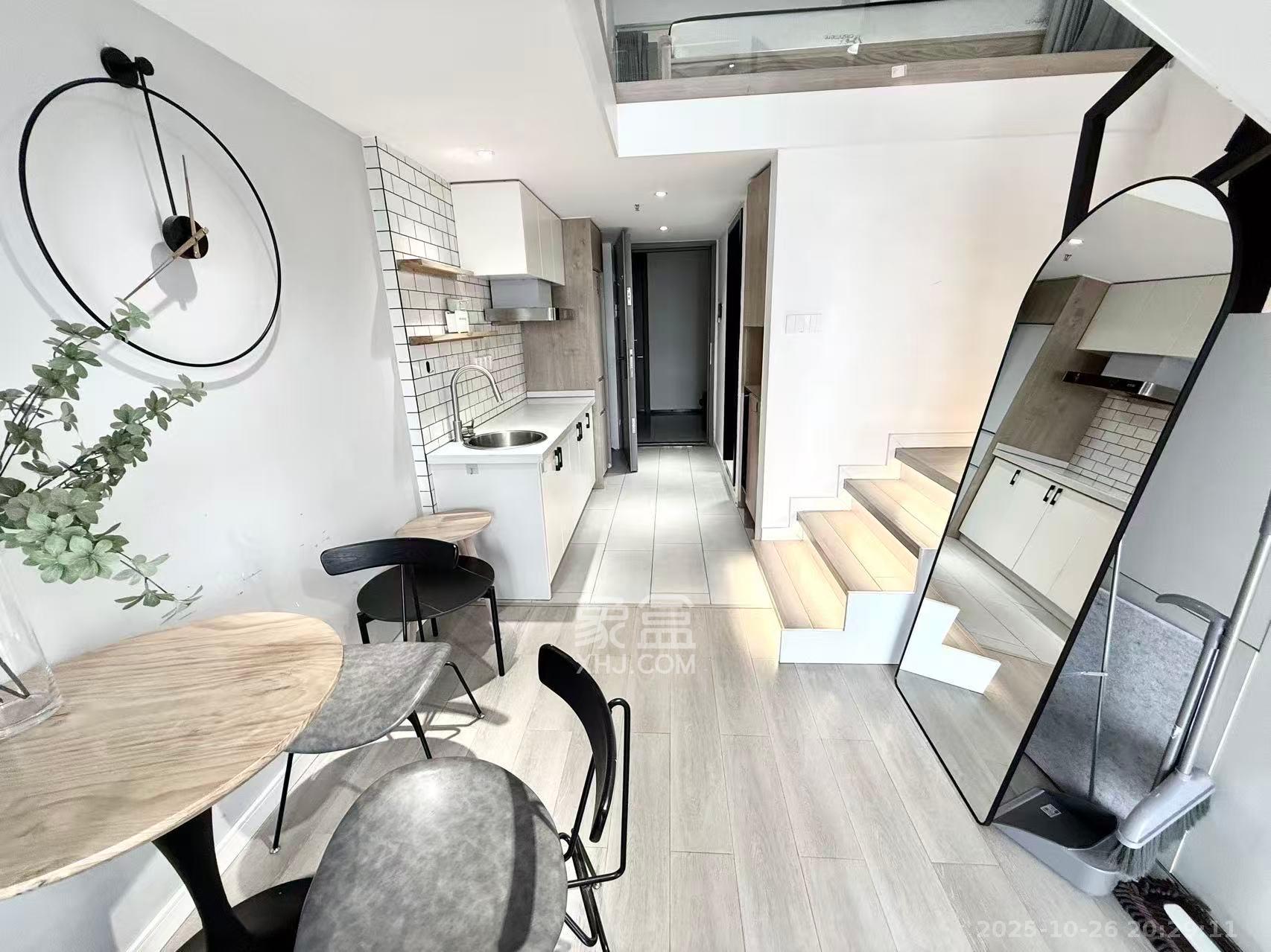 藏珑湖上公馆  2室1厅1卫    2600.0元/月室内图