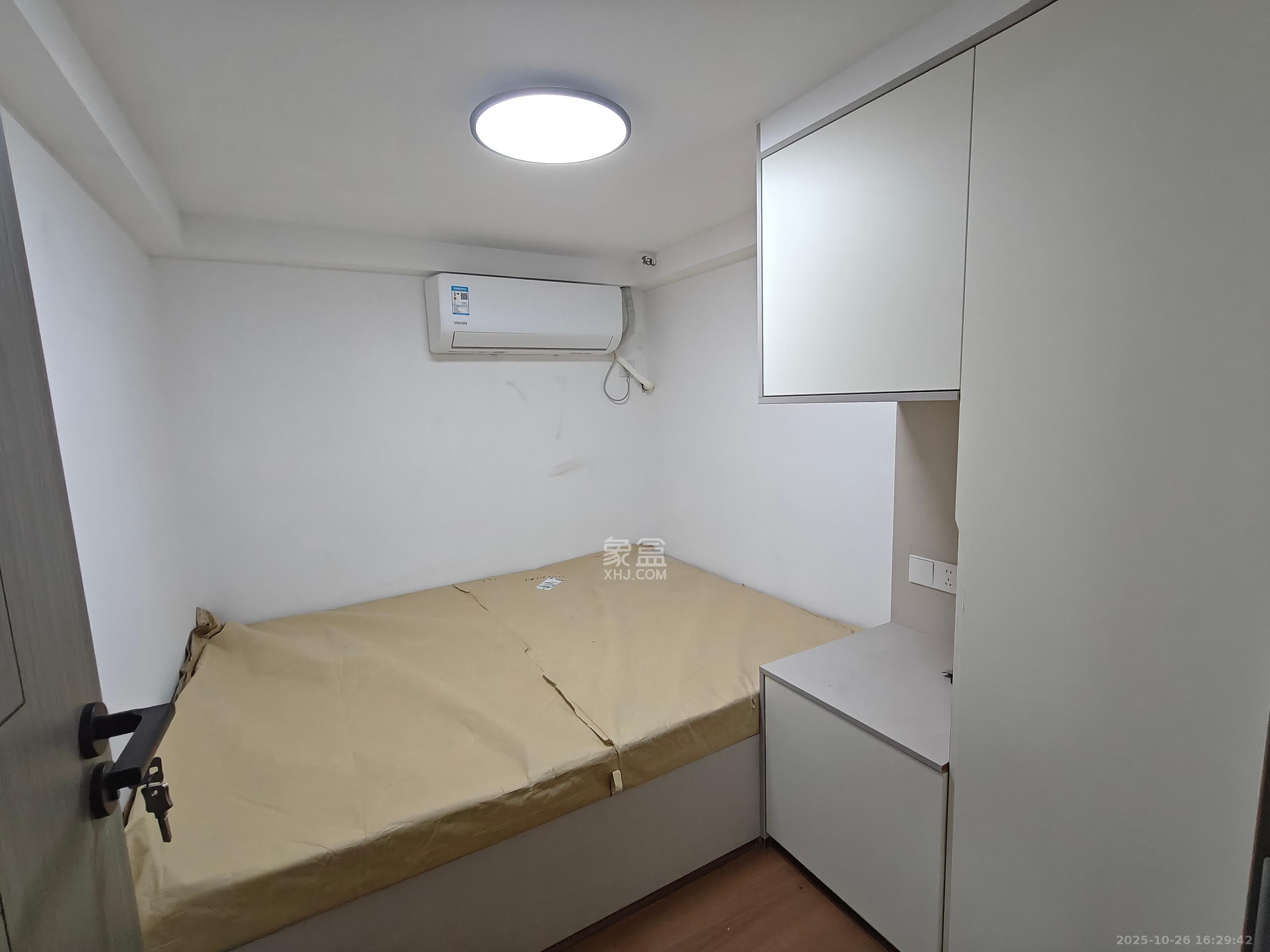 新城悦隽公园  2室1厅1卫    2000.0元/月 新城悦隽公园  2室1厅1卫    2000.0元/月室内图