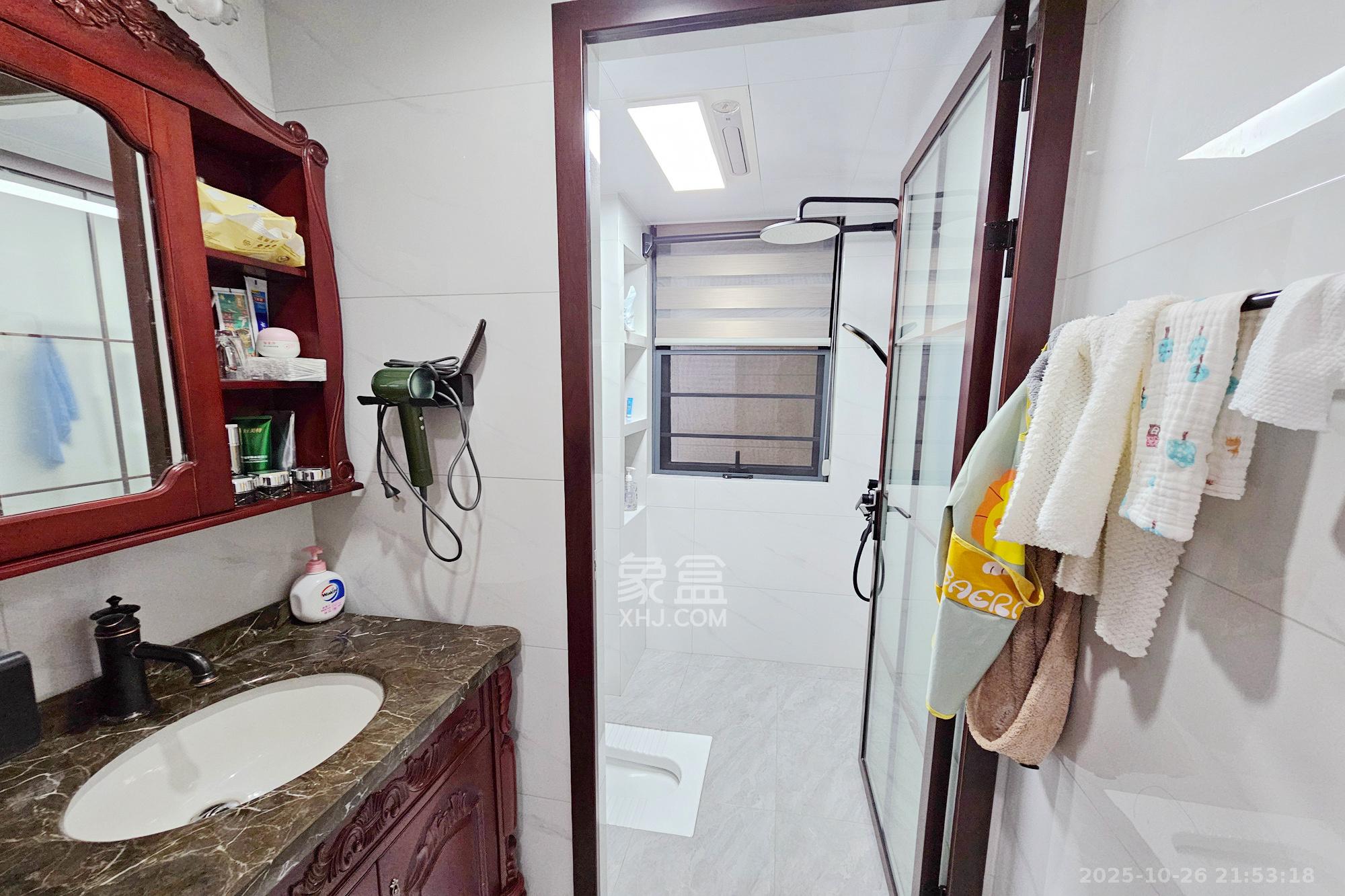 明昇壹城（明昇时代广场）一期  3室2厅1卫    159.0万卫生间