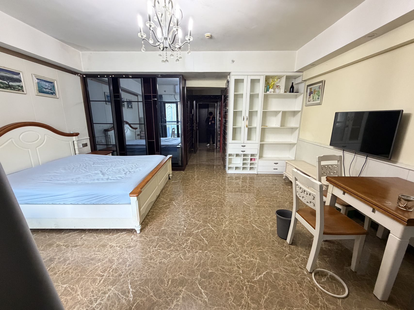 正大豪庭  1室0厅1卫    1800.0元/月室内图