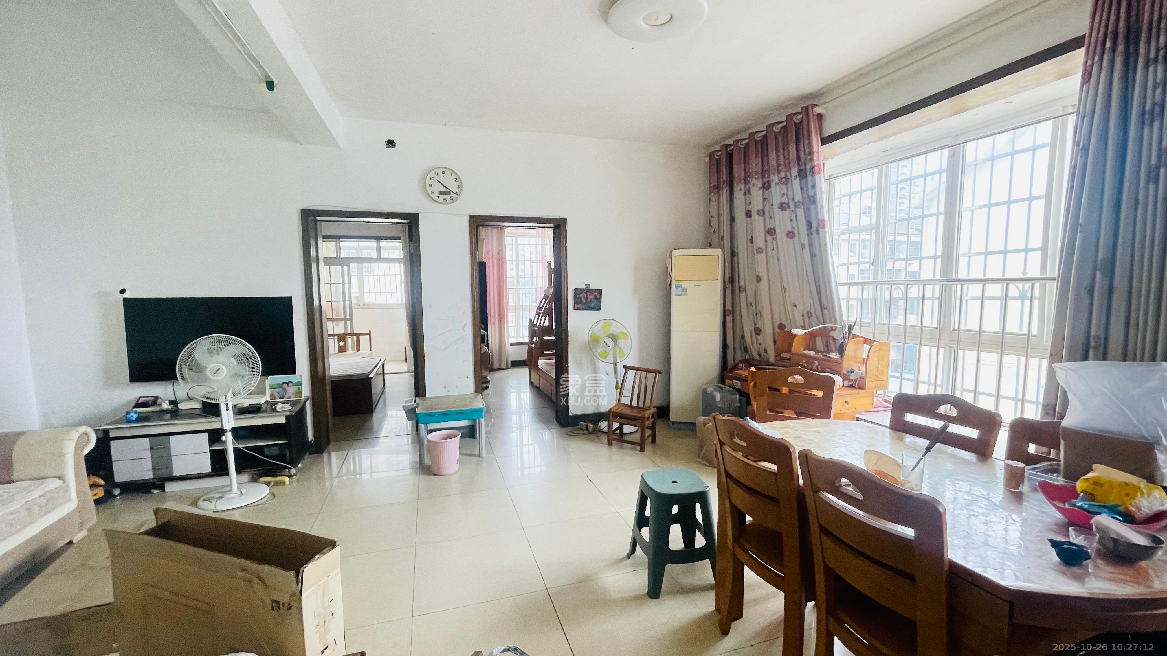 红星农博住宅小区（佳英农博小区）  2室2厅1卫    1500.0元/月