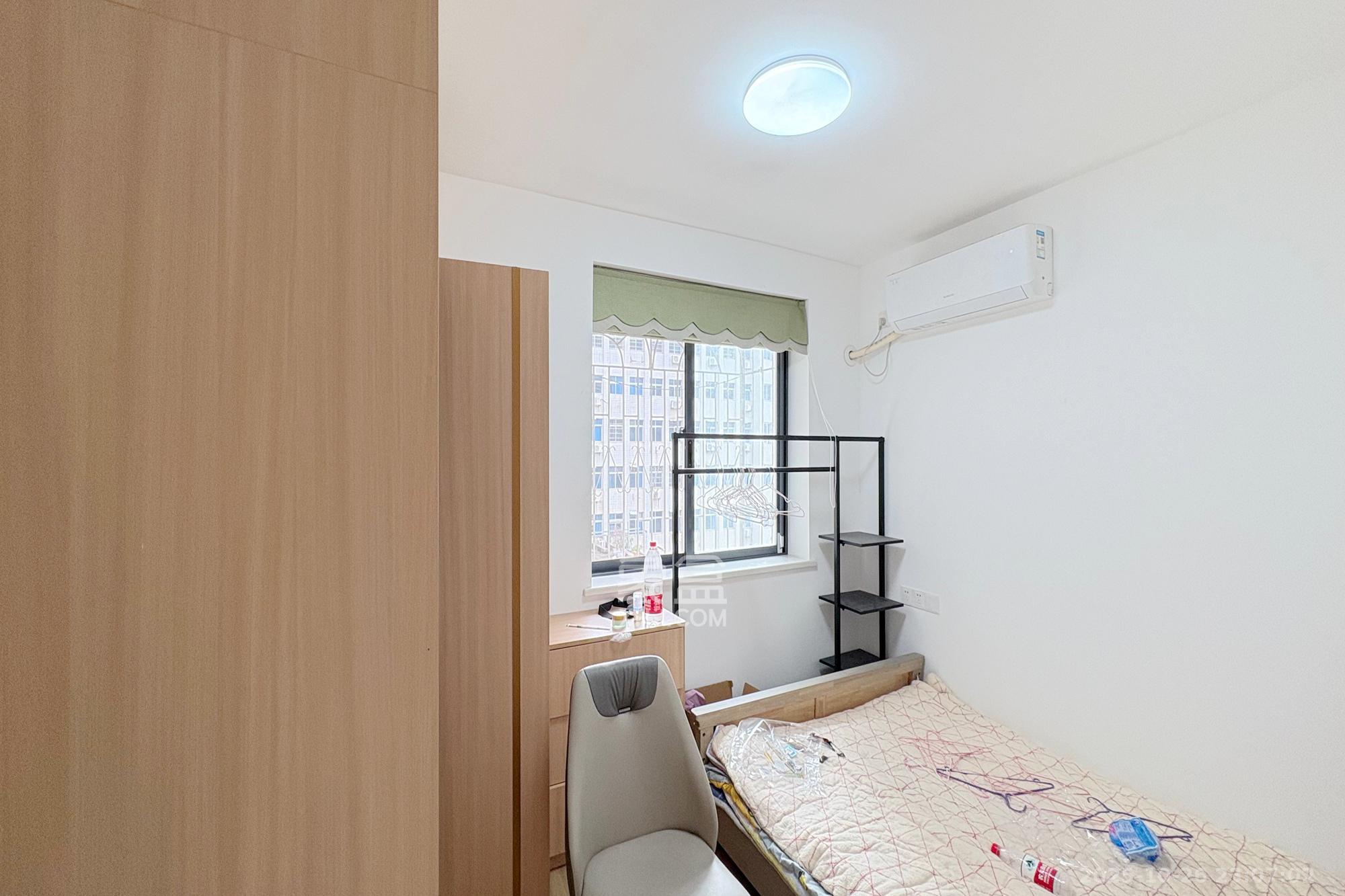 新富城 3室2厅1卫 110.0万 新富城 3室2厅1卫 110.0万其他