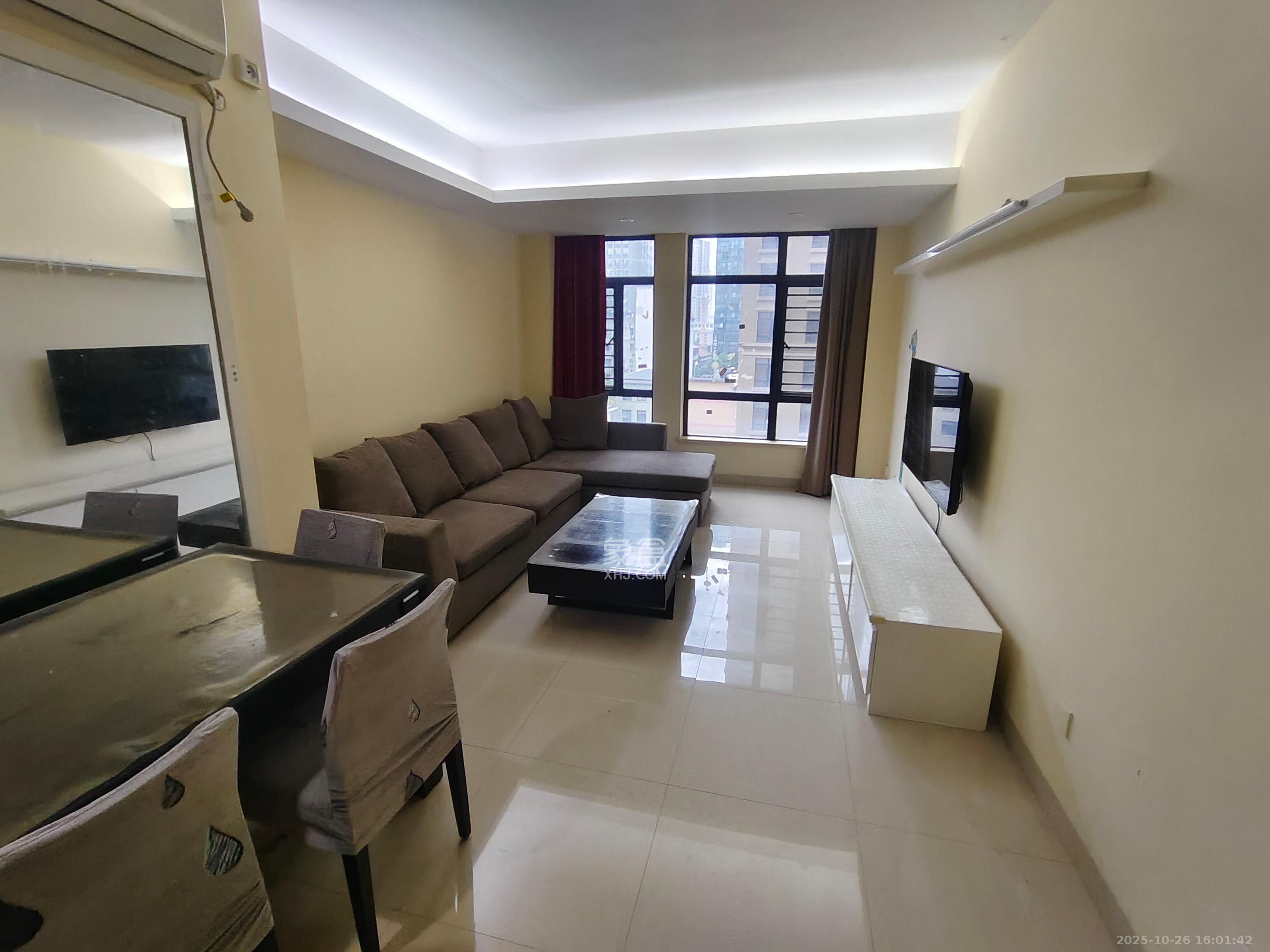 湘域城邦（湘域国际中心）  2室1厅1卫    3200.0元/月室内图