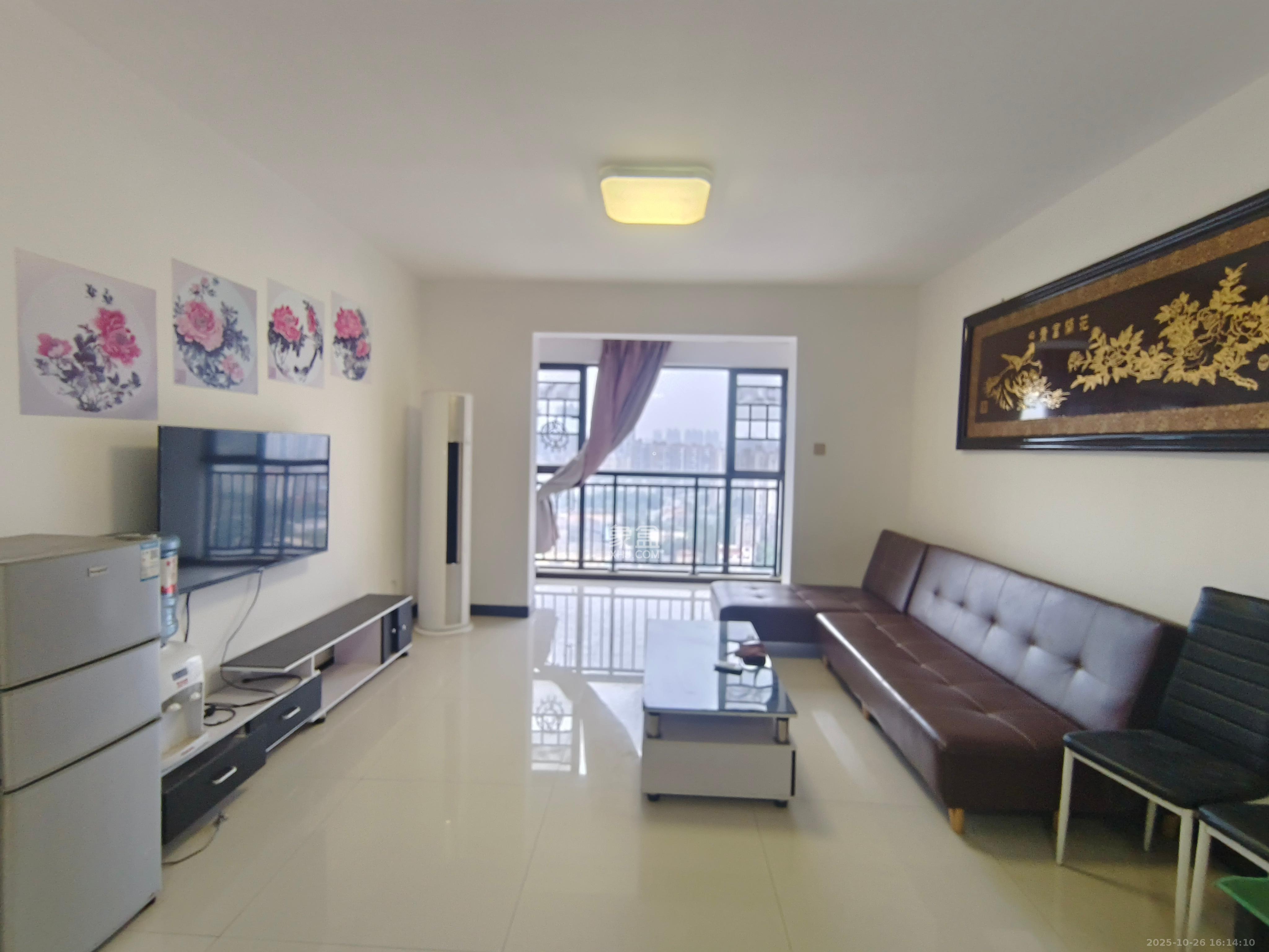 兴旺双铁城  3室2厅2卫    2400.0元/月