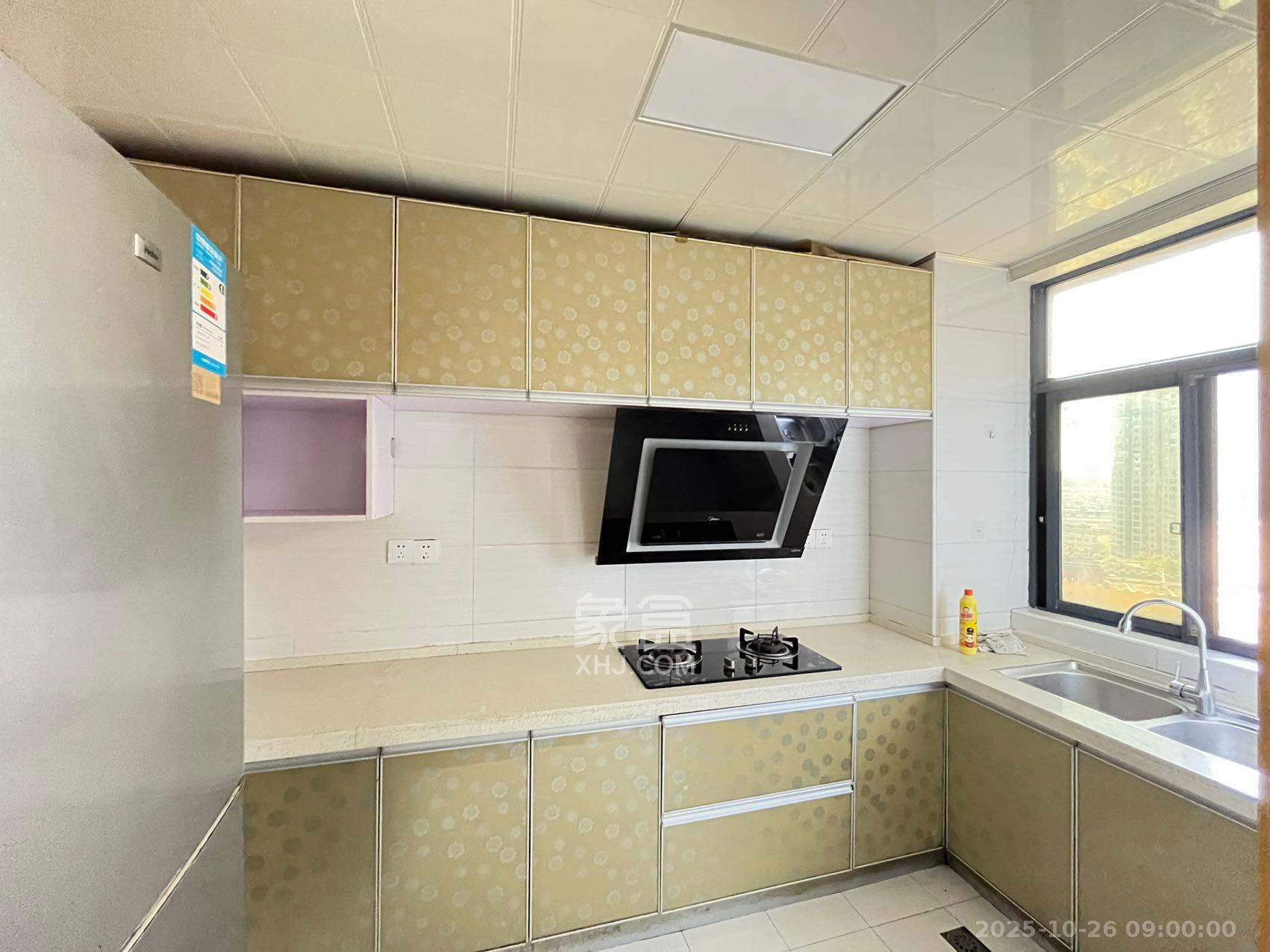 中南红领邦(红星嘉和苑) 3室1厅2卫 2400.0元/月 中南红领邦(红星嘉和苑) 3室1厅2卫 2400.0元/月室内图