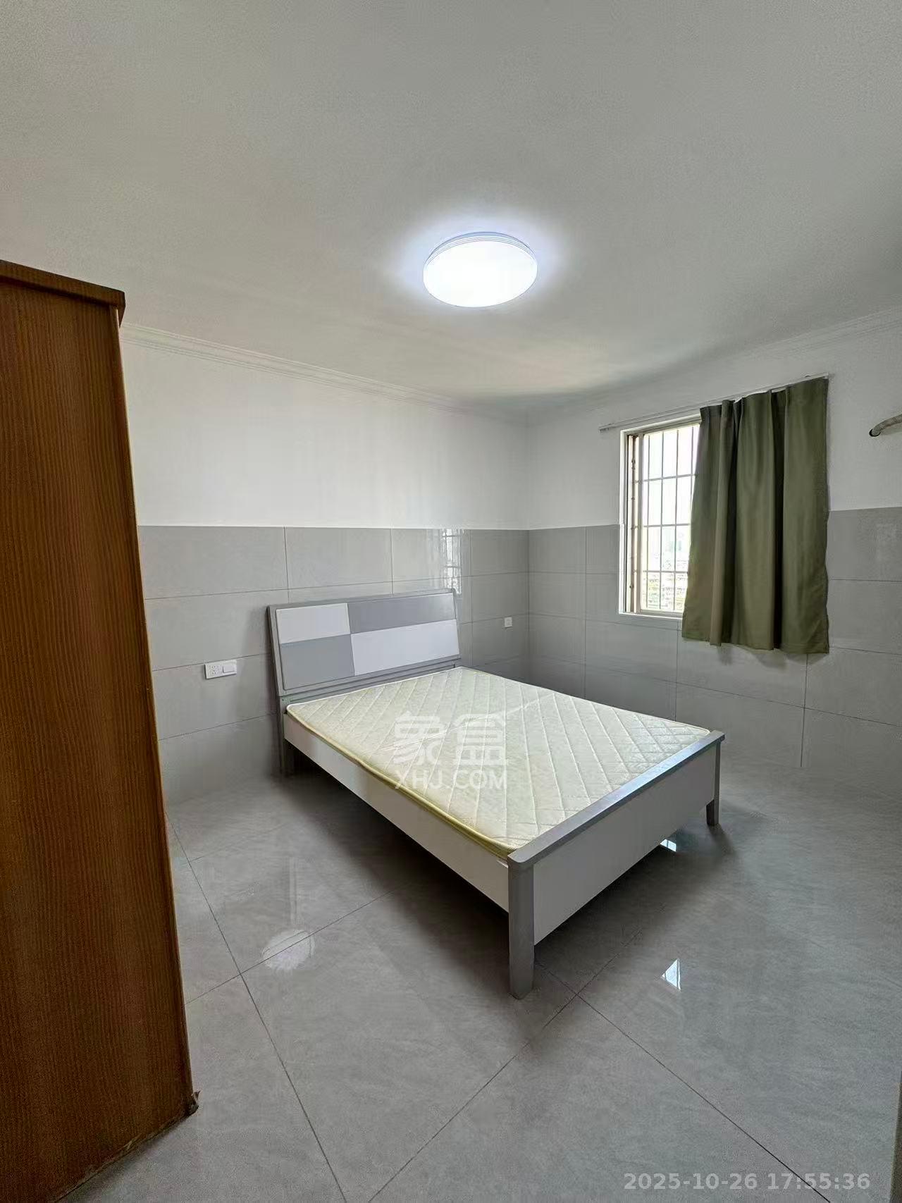 城市花园  2室2厅2卫    2500.0元/月 城市花园  2室2厅2卫    2500.0元/月室内图1