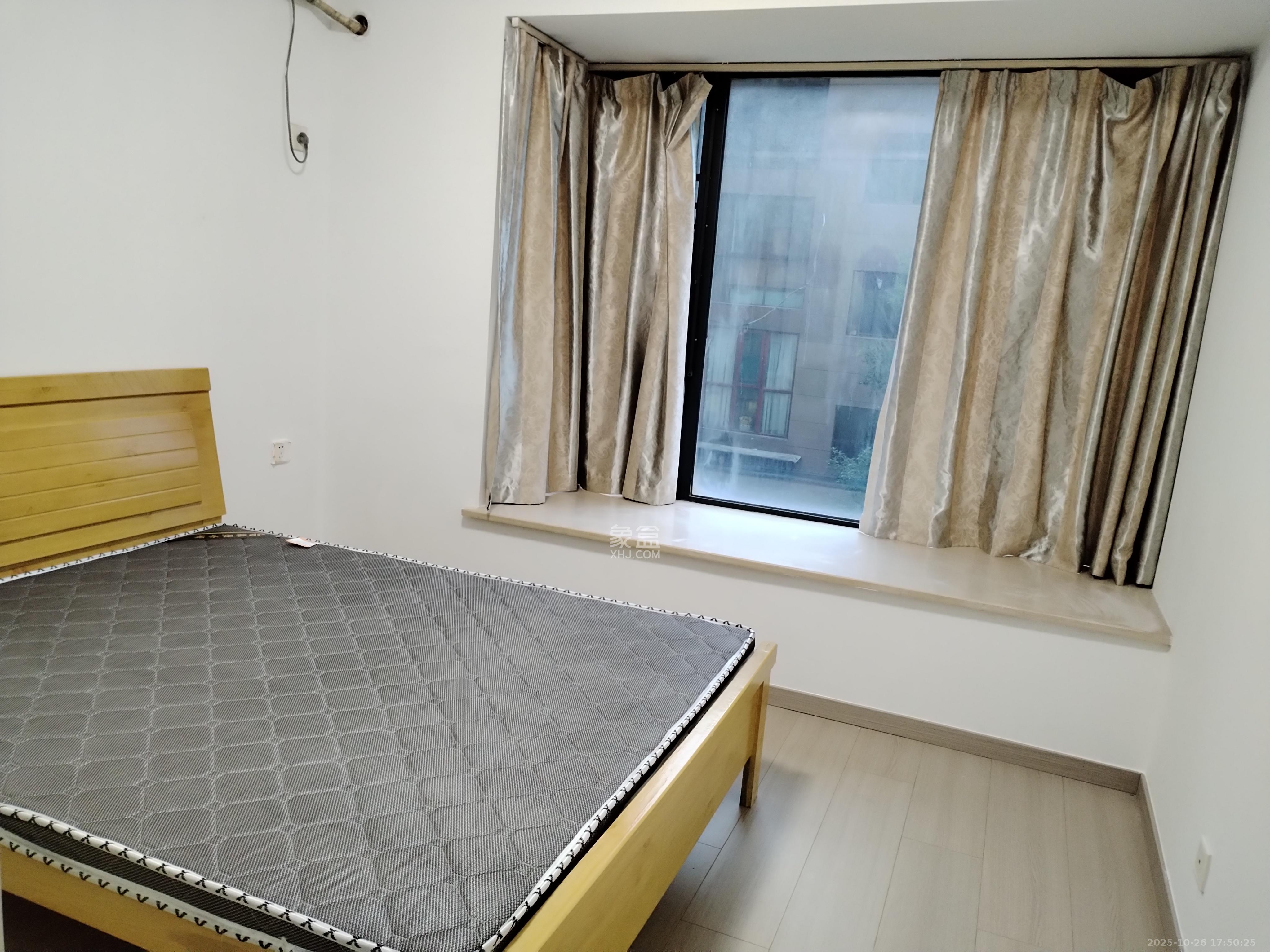 钰龙天下一期 2室2厅1卫 2100.0元/月 钰龙天下一期 2室2厅1卫 2100.0元/月室内图