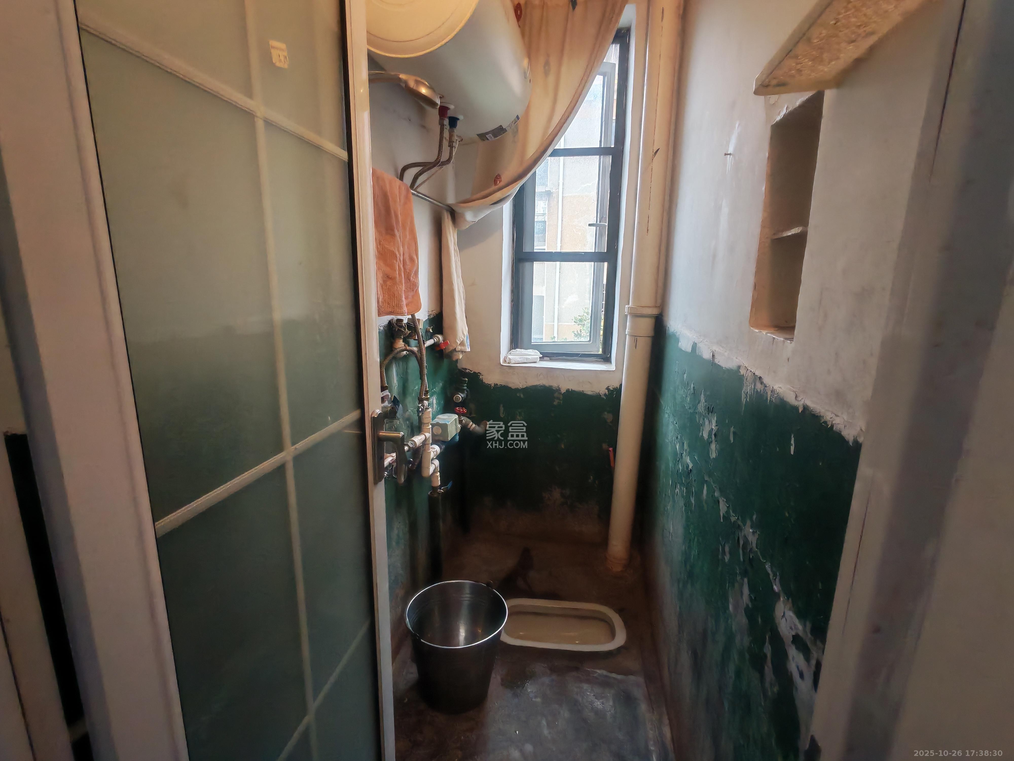 稀土研究院所宿舍  2室1厅1卫    1000.0元/月 稀土研究院所宿舍  2室1厅1卫    1000.0元/月室内图