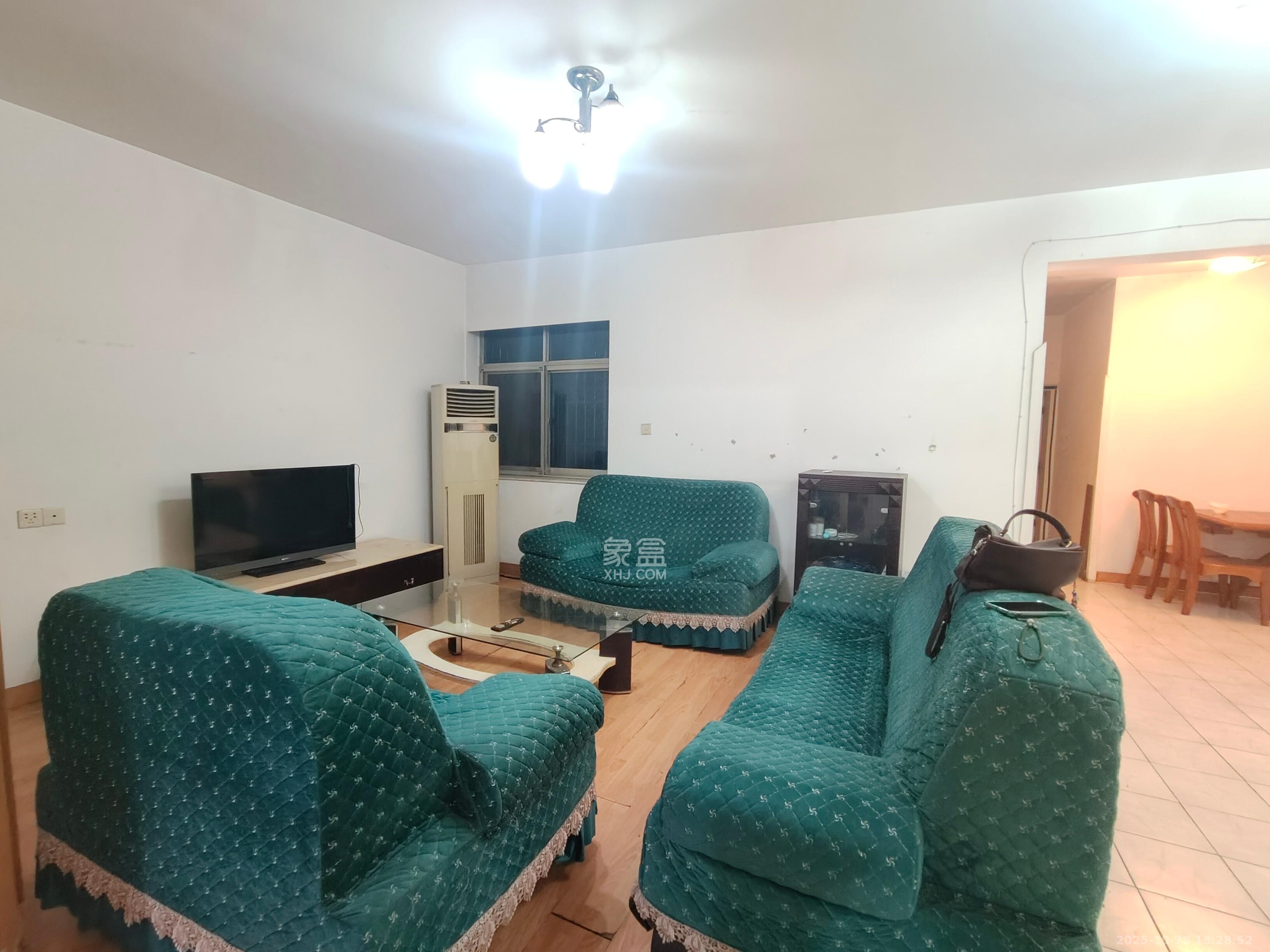 通发公寓  3室2厅1卫    2000.0元/月 通发公寓  3室2厅1卫    2000.0元/月