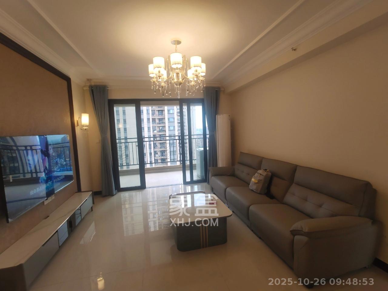 恒大翡翠华庭  3室2厅2卫    2700.0元/月室内图1