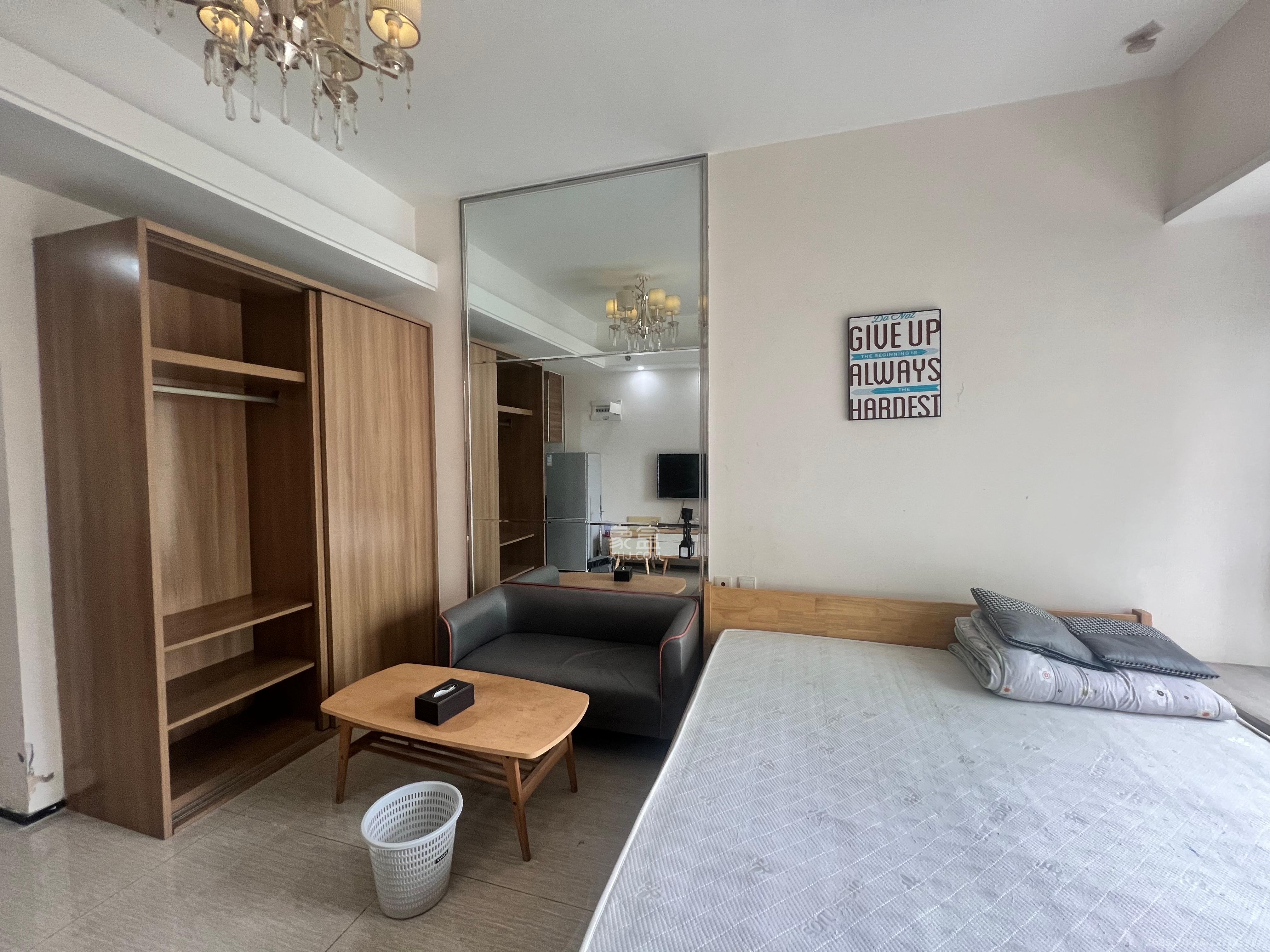 恒大国际广场  1室1厅1卫    1300.0元/月室内图