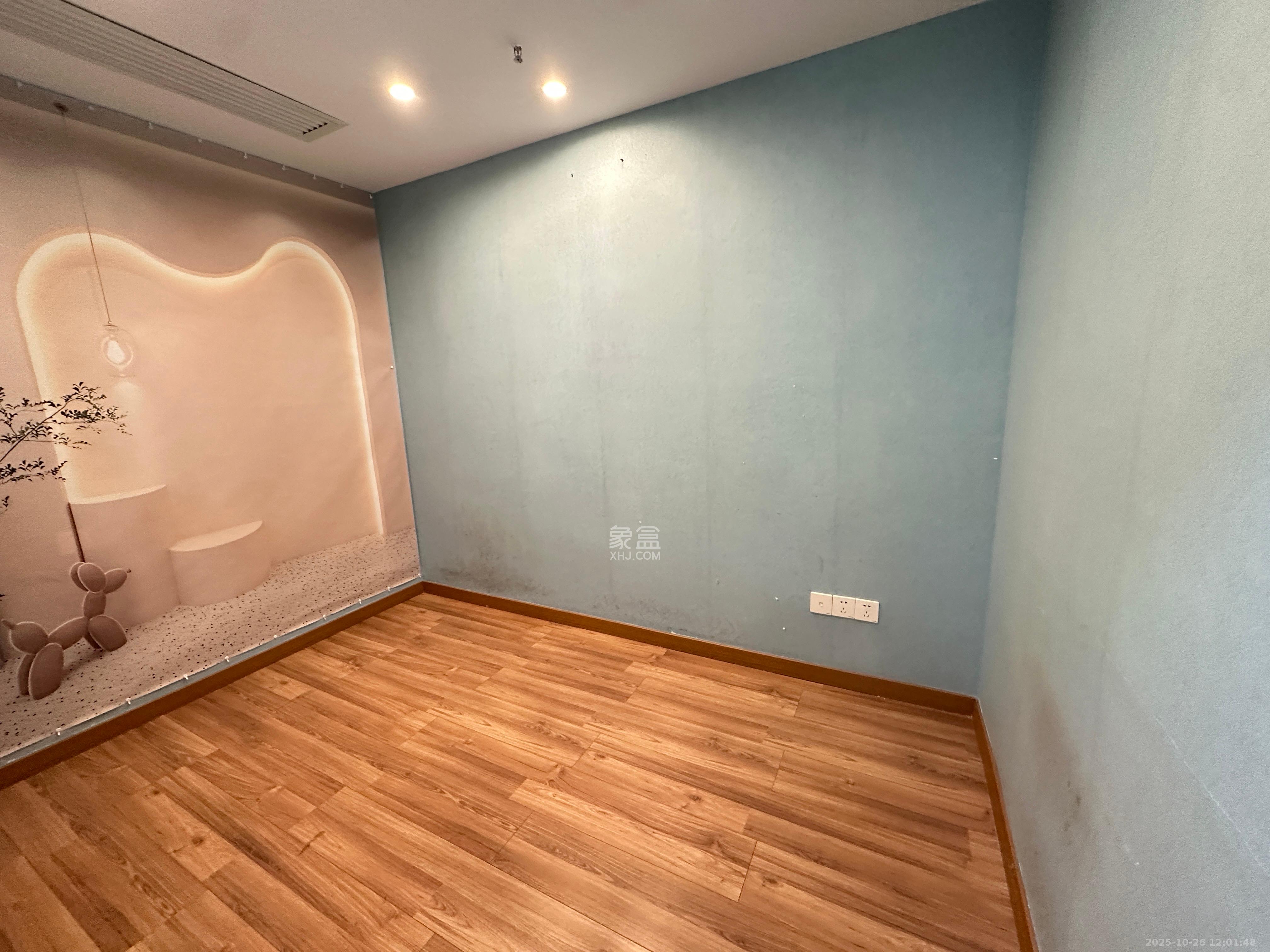 保利国际广场  1室1厅1卫    3500.0元/月室内图