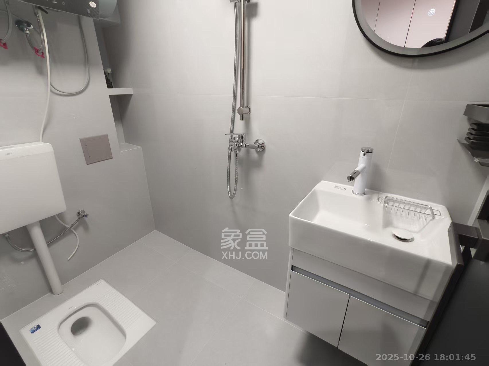 恒大誉府（融誉商业中心）  1室1厅1卫    1650.0元/月室内图