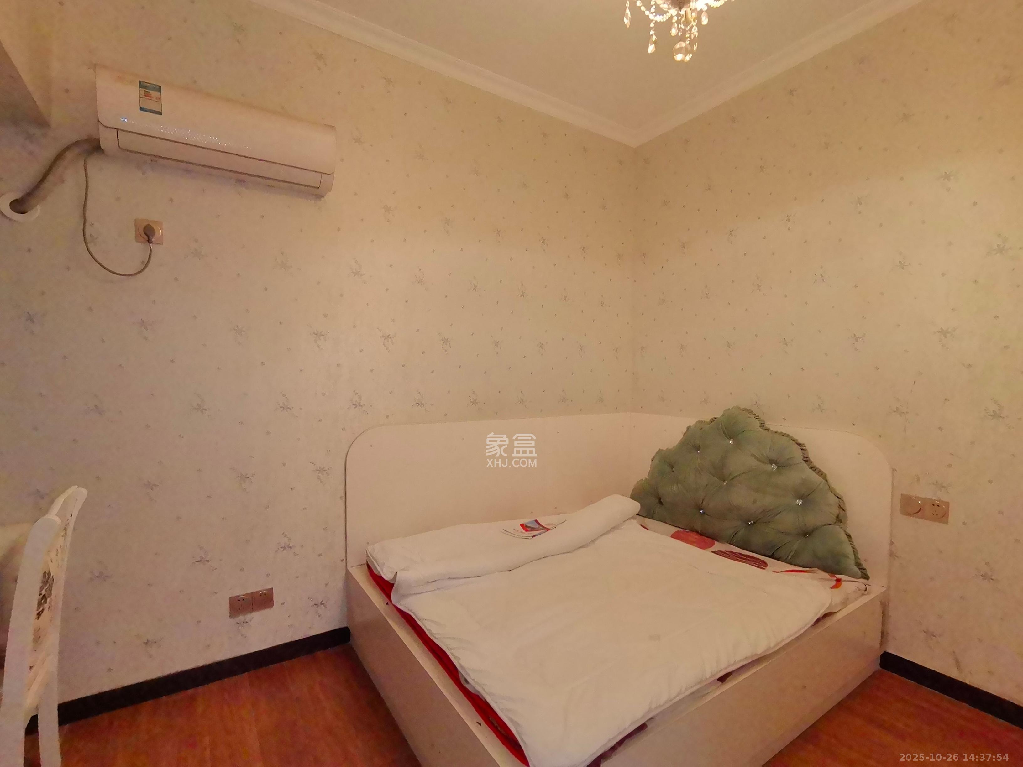 碧桂园  2室1厅2卫    1300.0元/月室内图