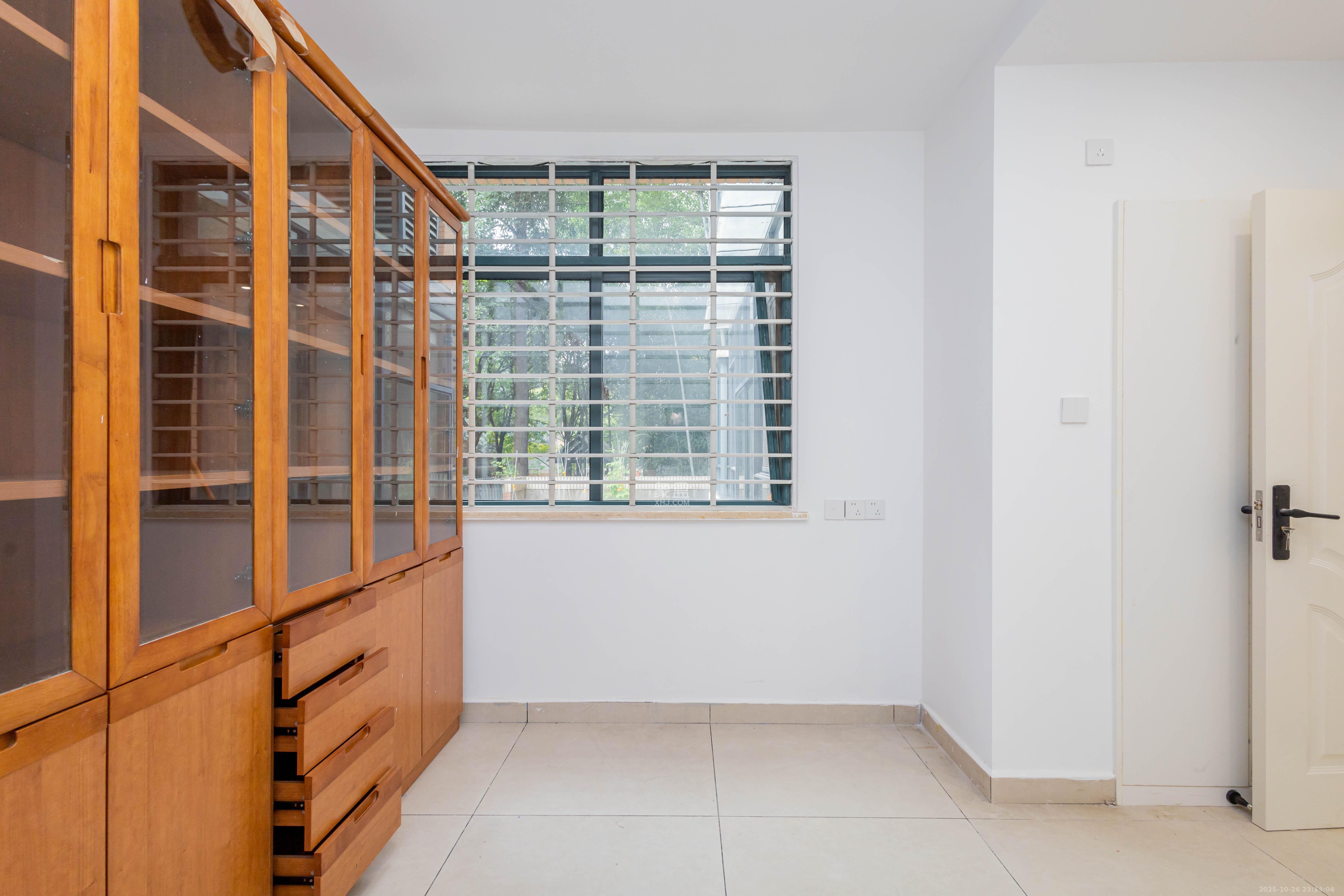 东业早安星城 4室2厅2卫 132.8万 东业早安星城 4室2厅2卫 132.8万卧室