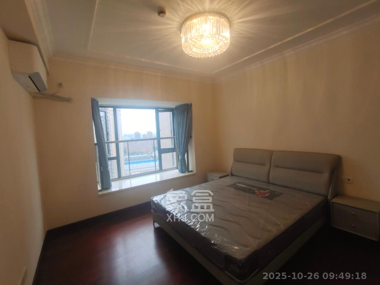 恒大翡翠华庭 3室2厅2卫 2700.0元/月 恒大翡翠华庭 3室2厅2卫 2700.0元/月室内图