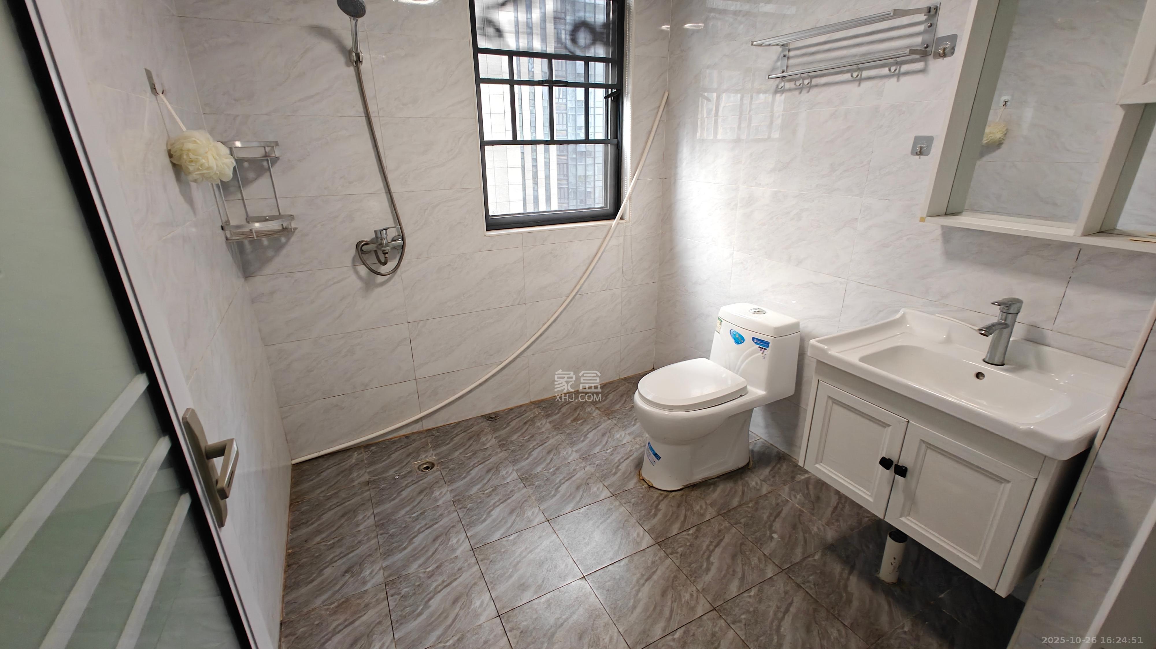 中建悦和城  4室2厅2卫    3000.0元/月 中建悦和城  4室2厅2卫    3000.0元/月室内图