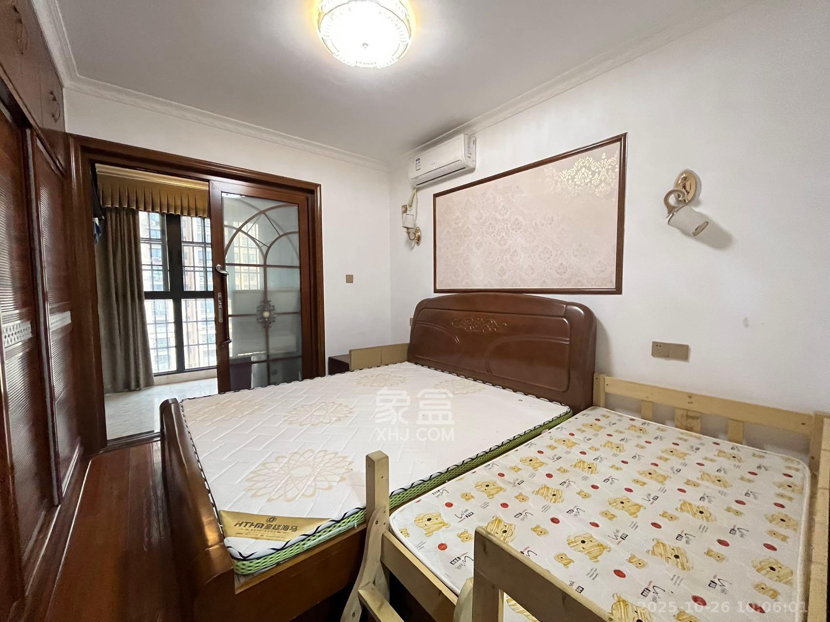 莲香园  2室2厅1卫    2200.0元/月室内图