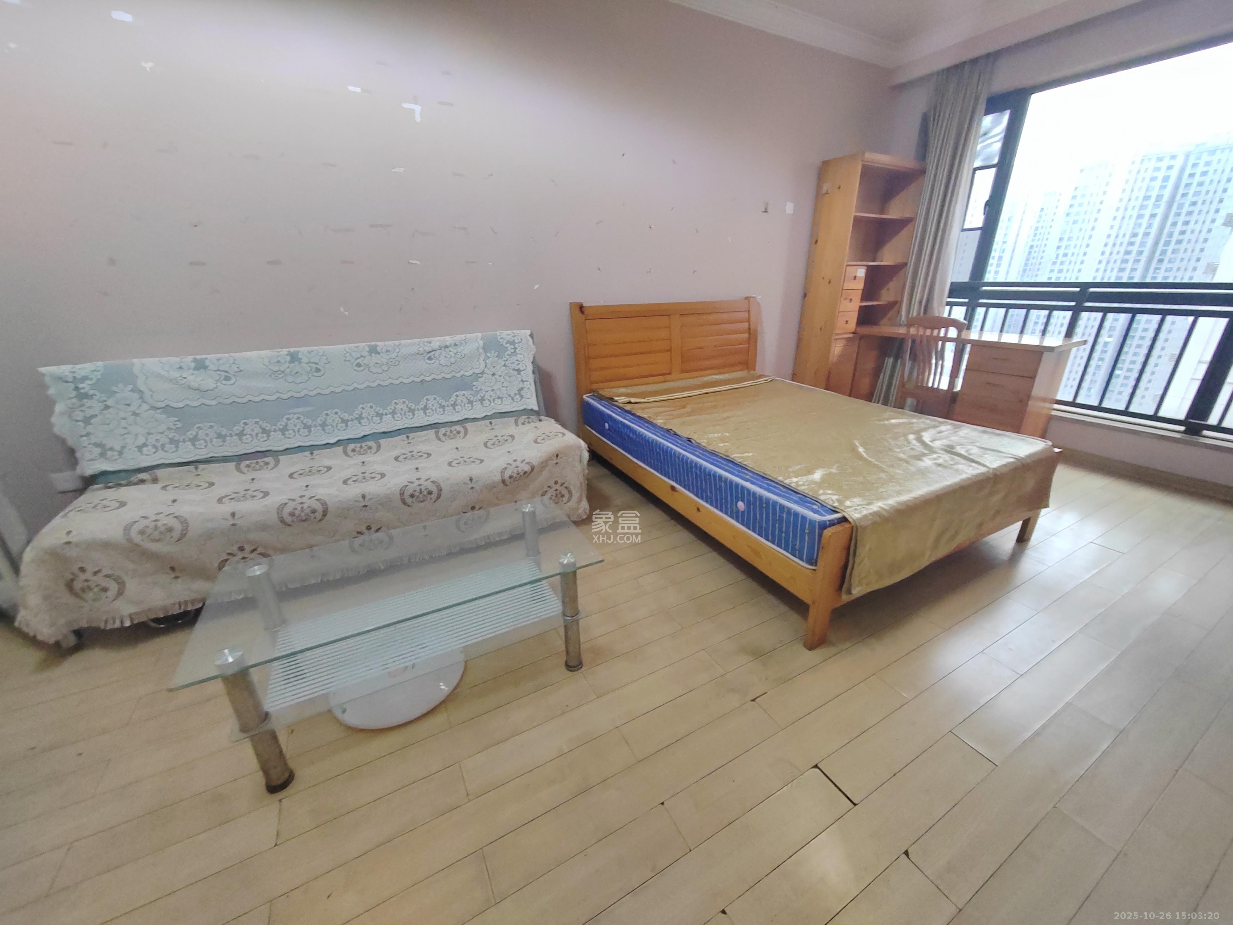 旭辉藏郡（藏郡、旭湘华府)  1室1厅1卫    1400.0元/月室内图1