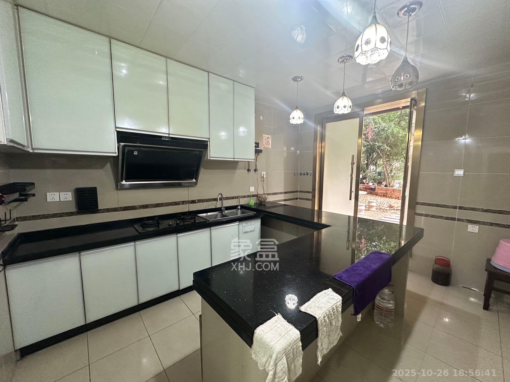 才子嘉都  1室0厅0卫    2000.0元/月室内图