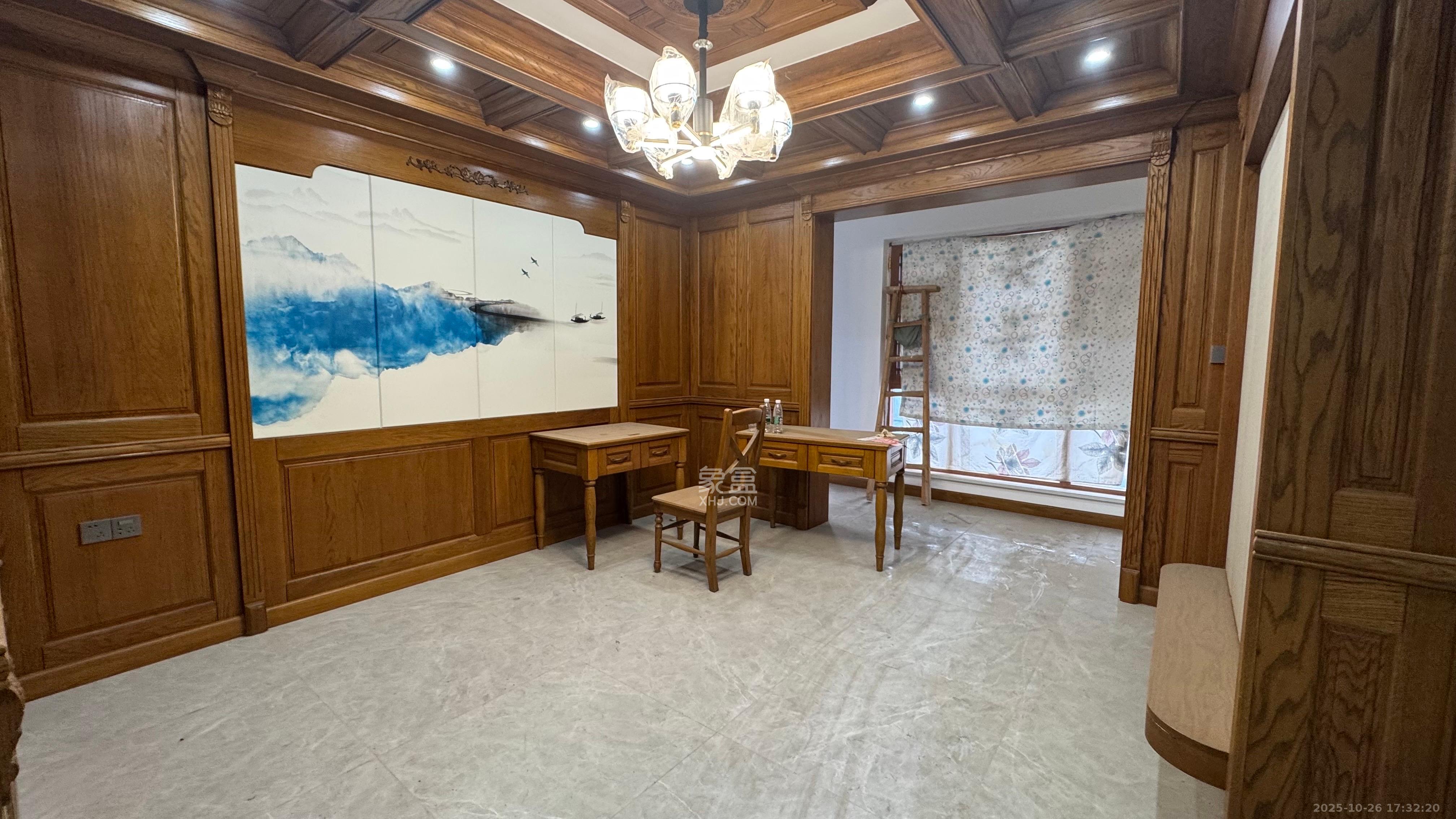 楚天世纪城西苑  3室2厅1卫    2000.0元/月