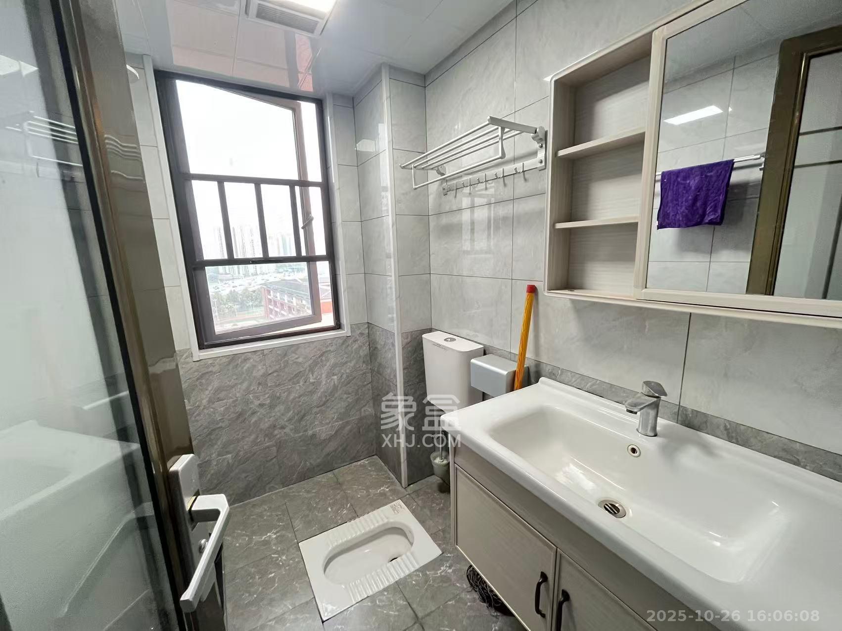 惟泽园  3室2厅2卫    3000.0元/月室内图