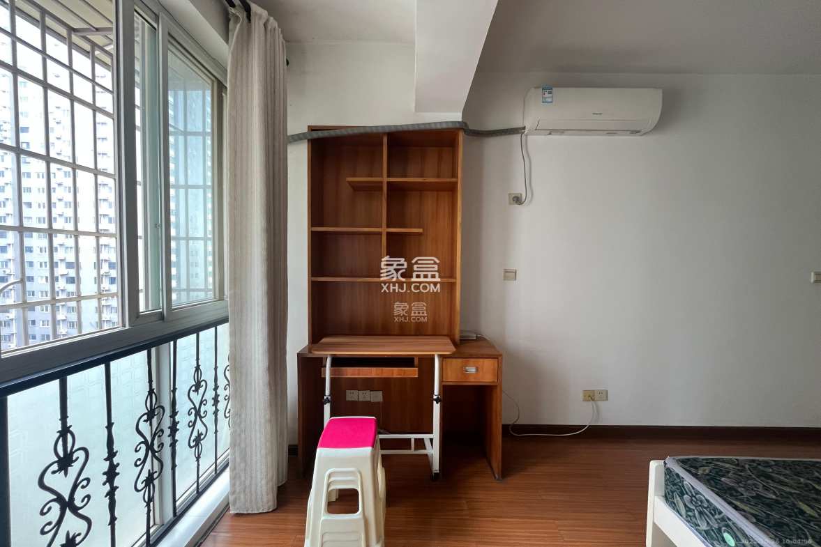 广泰家园  1室1厅1卫    1400.0元/月 广泰家园  1室1厅1卫    1400.0元/月室内图