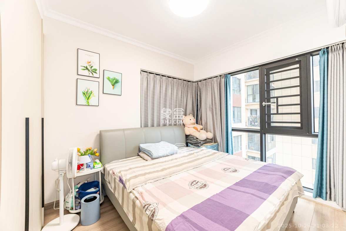 佳俊万家府  3室2厅2卫    108.0万 佳俊万家府  3室2厅2卫    108.0万卧室