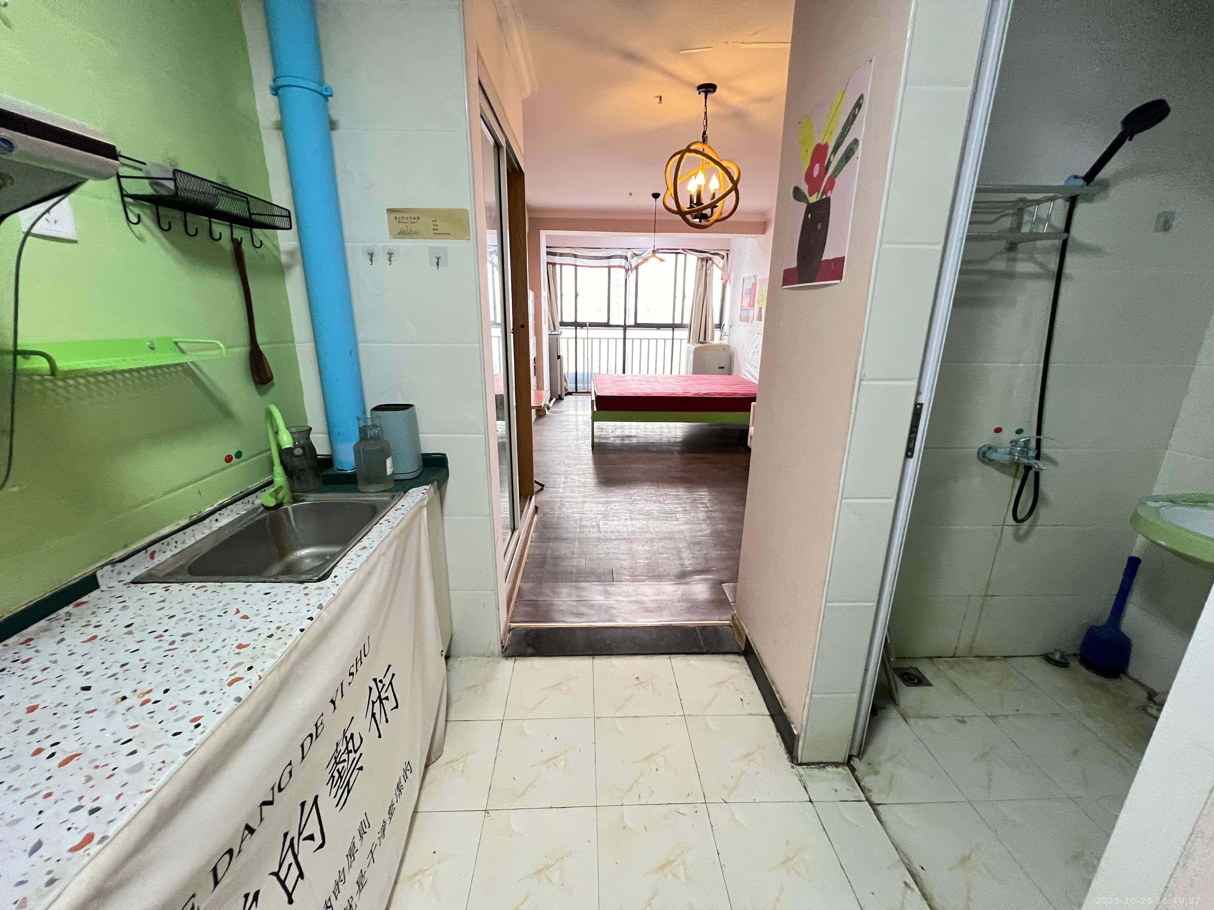 东方芙蓉  1室1厅1卫    1200.0元/月 东方芙蓉  1室1厅1卫    1200.0元/月室内图