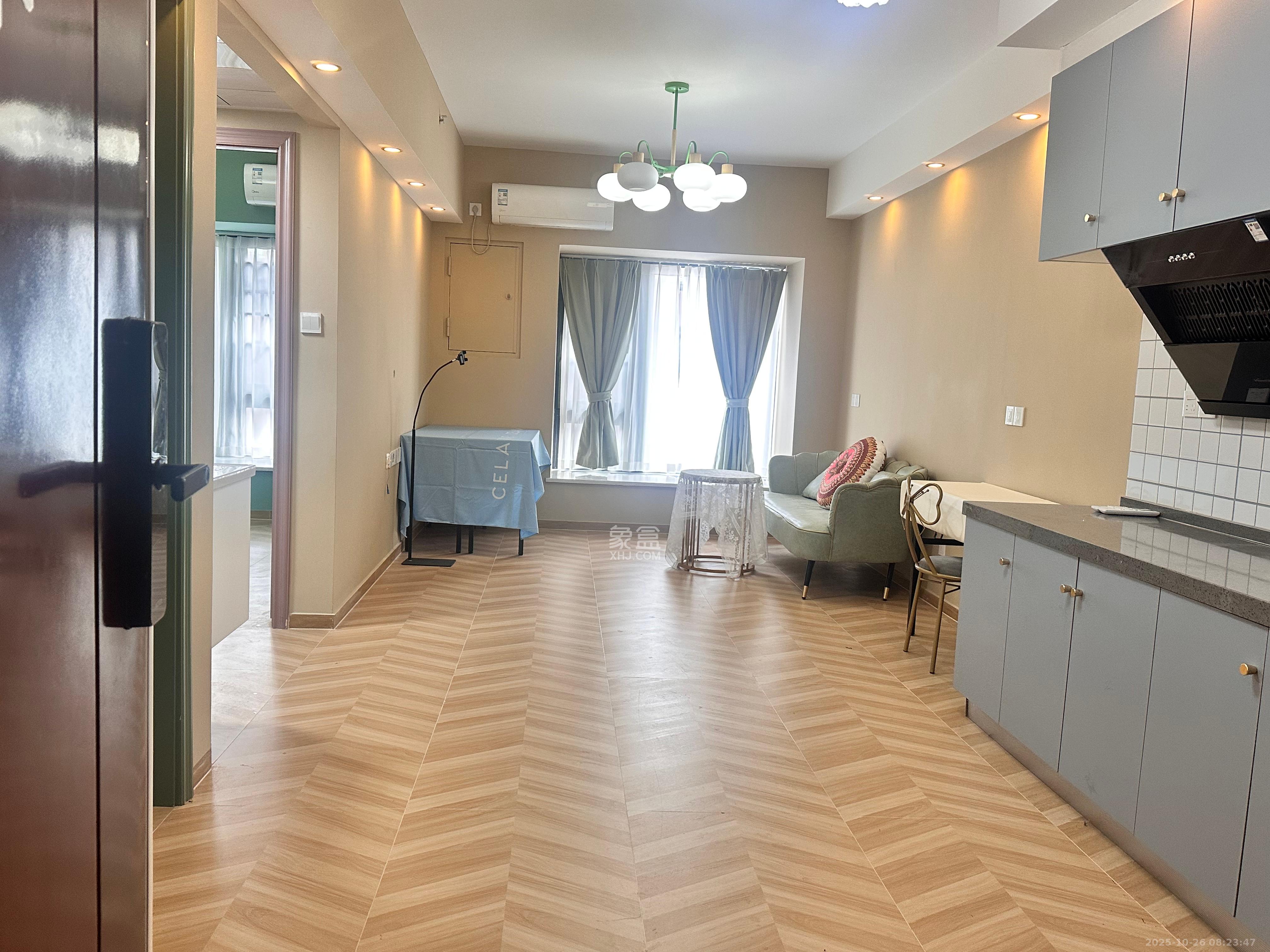 碧桂园城市之光  2室1厅1卫    2500.0元/月室内图