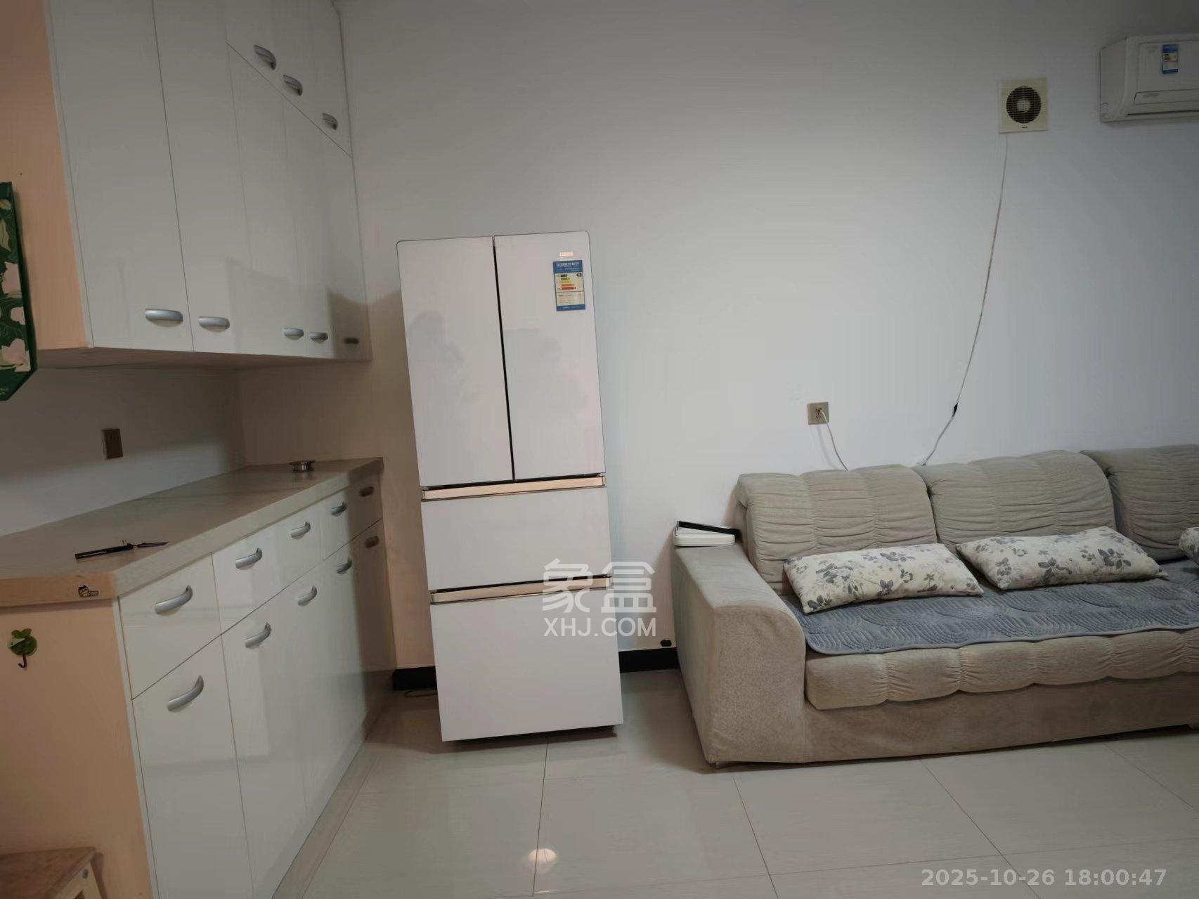 万树丹堤  1室1厅1卫    1700.0元/月室内图