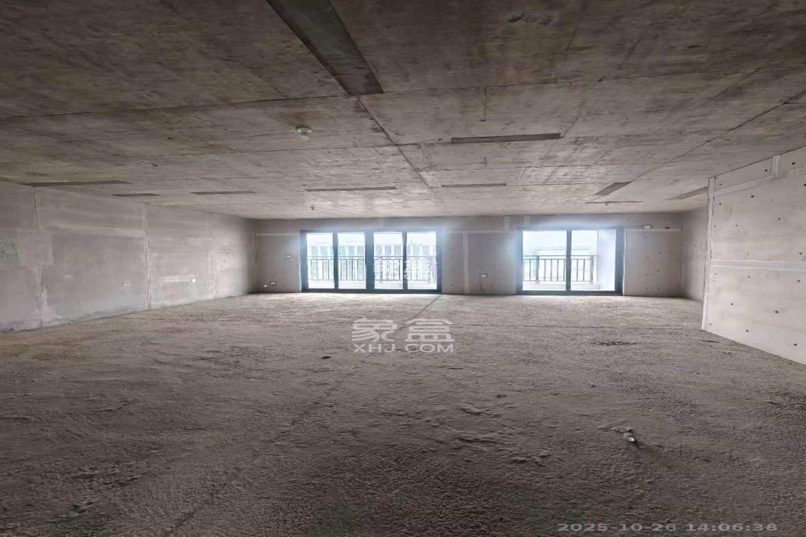 保利金香槟 3室2厅2卫 1880.0元/月 保利金香槟 3室2厅2卫 1880.0元/月室内图