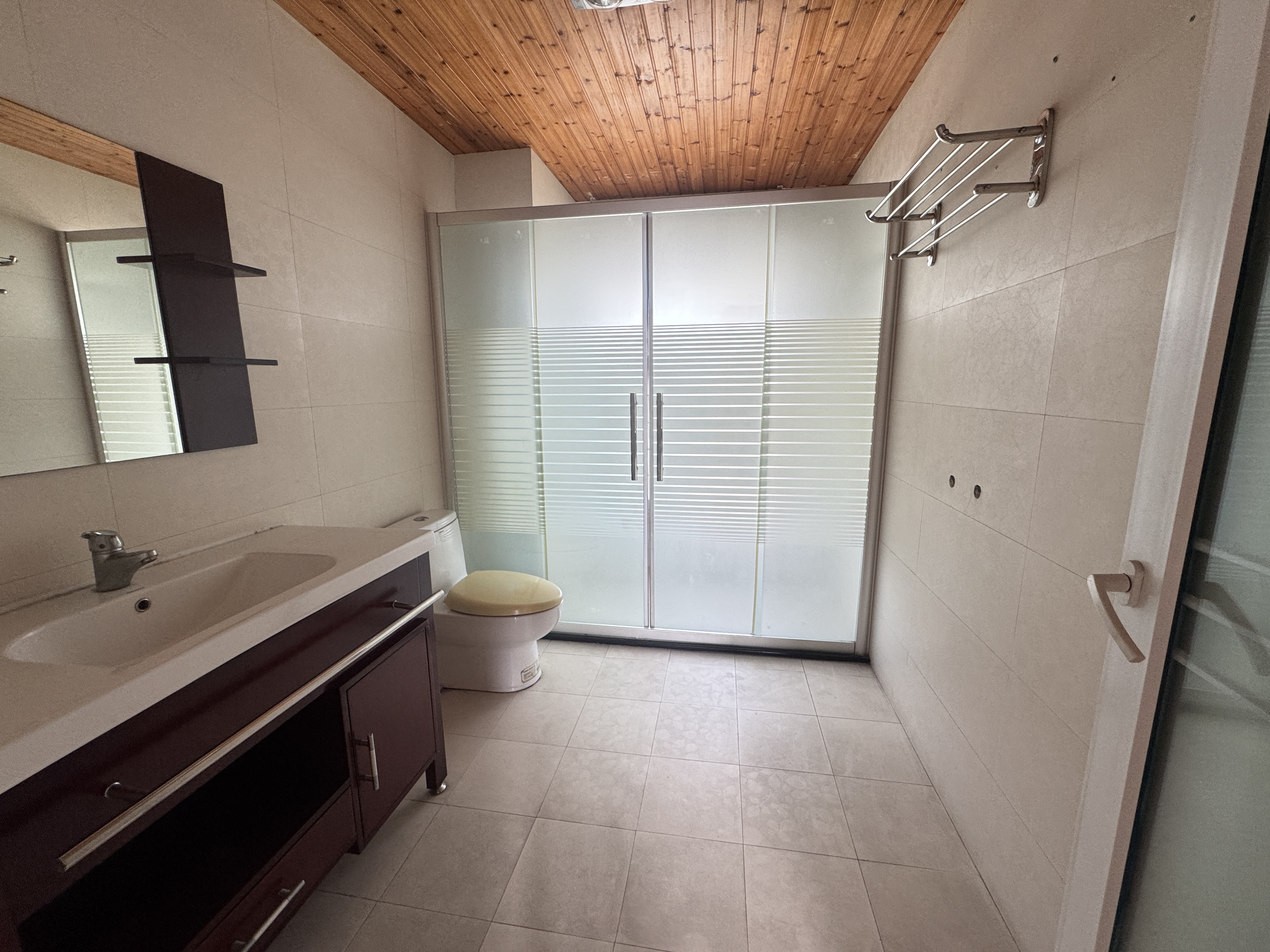 丽景雅苑  4室2厅2卫    69.8万 丽景雅苑  4室2厅2卫    69.8万室内图