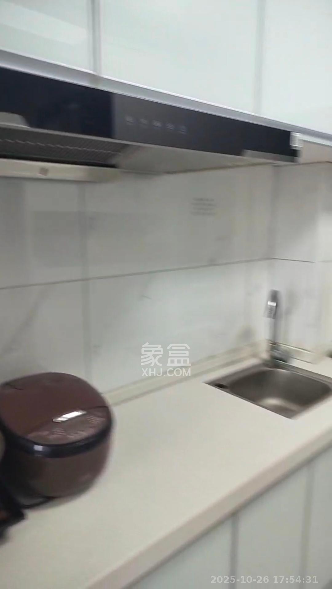 梅溪湖家居建材城  1室0厅0卫    1300.0元/月 梅溪湖家居建材城  1室0厅0卫    1300.0元/月室内图