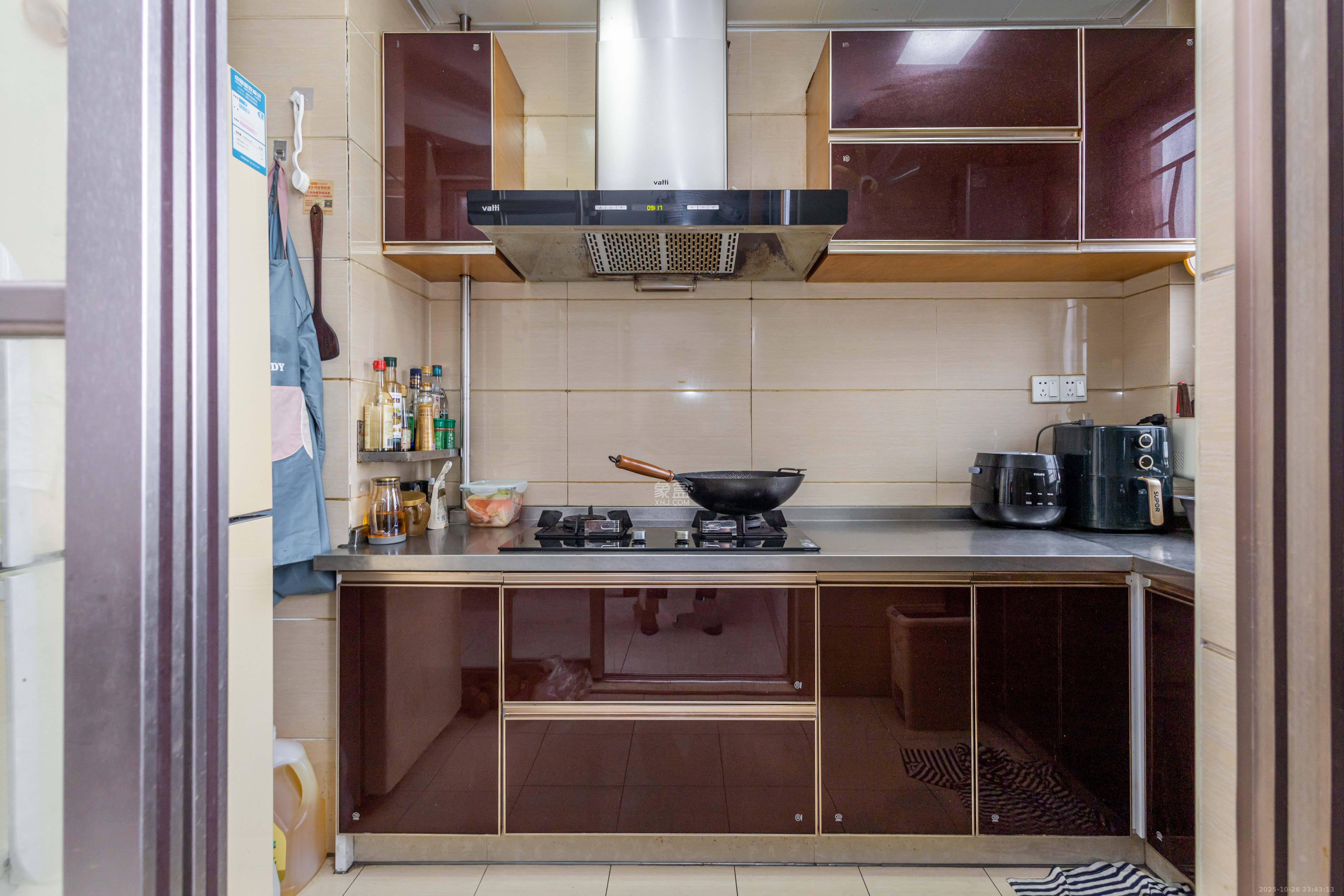 中国铁建国际城一期  3室2厅1卫    49.0万厨房