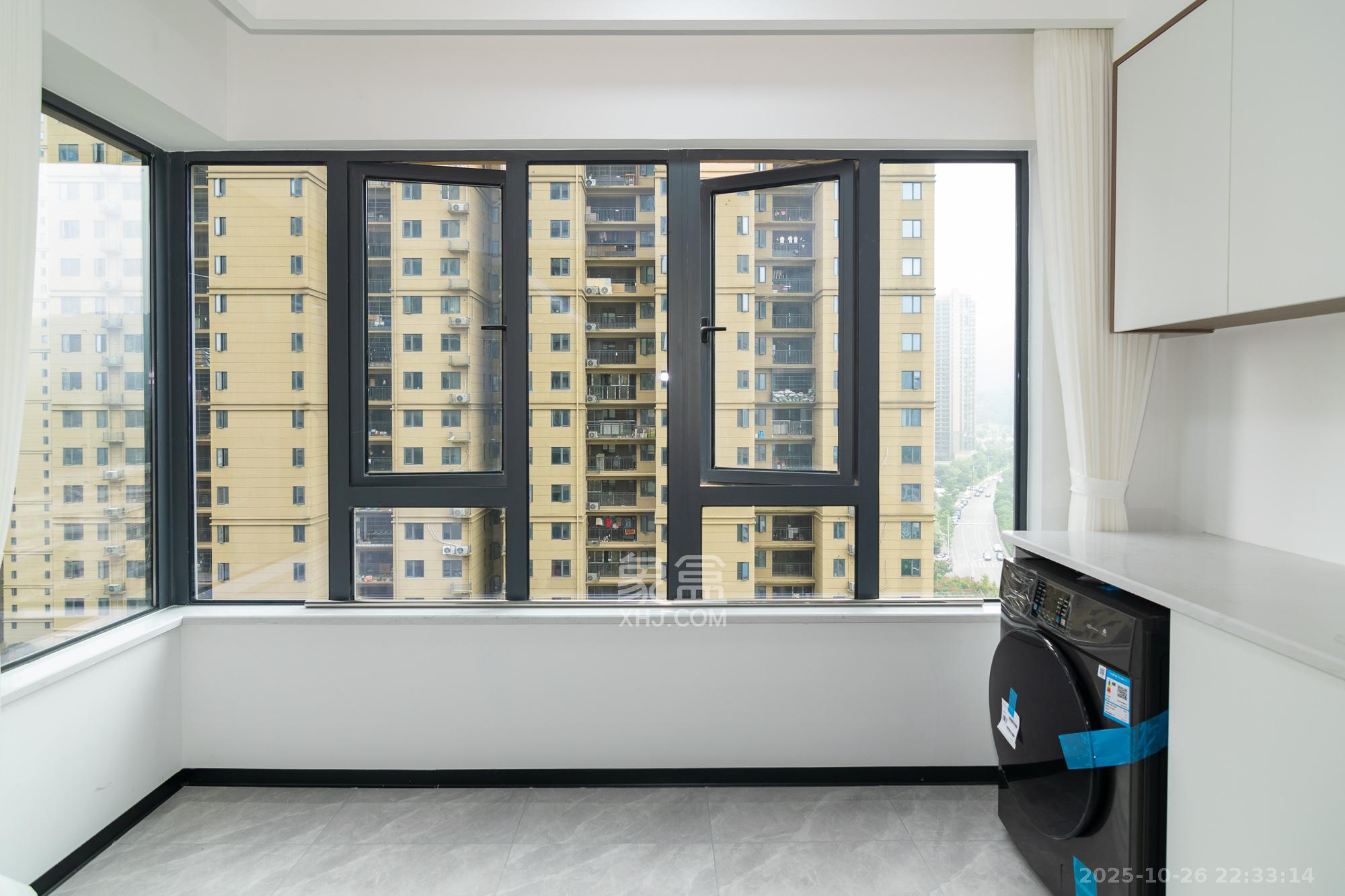 澳海月亮湾  3室2厅1卫    72.8万 澳海月亮湾  3室2厅1卫    72.8万阳台