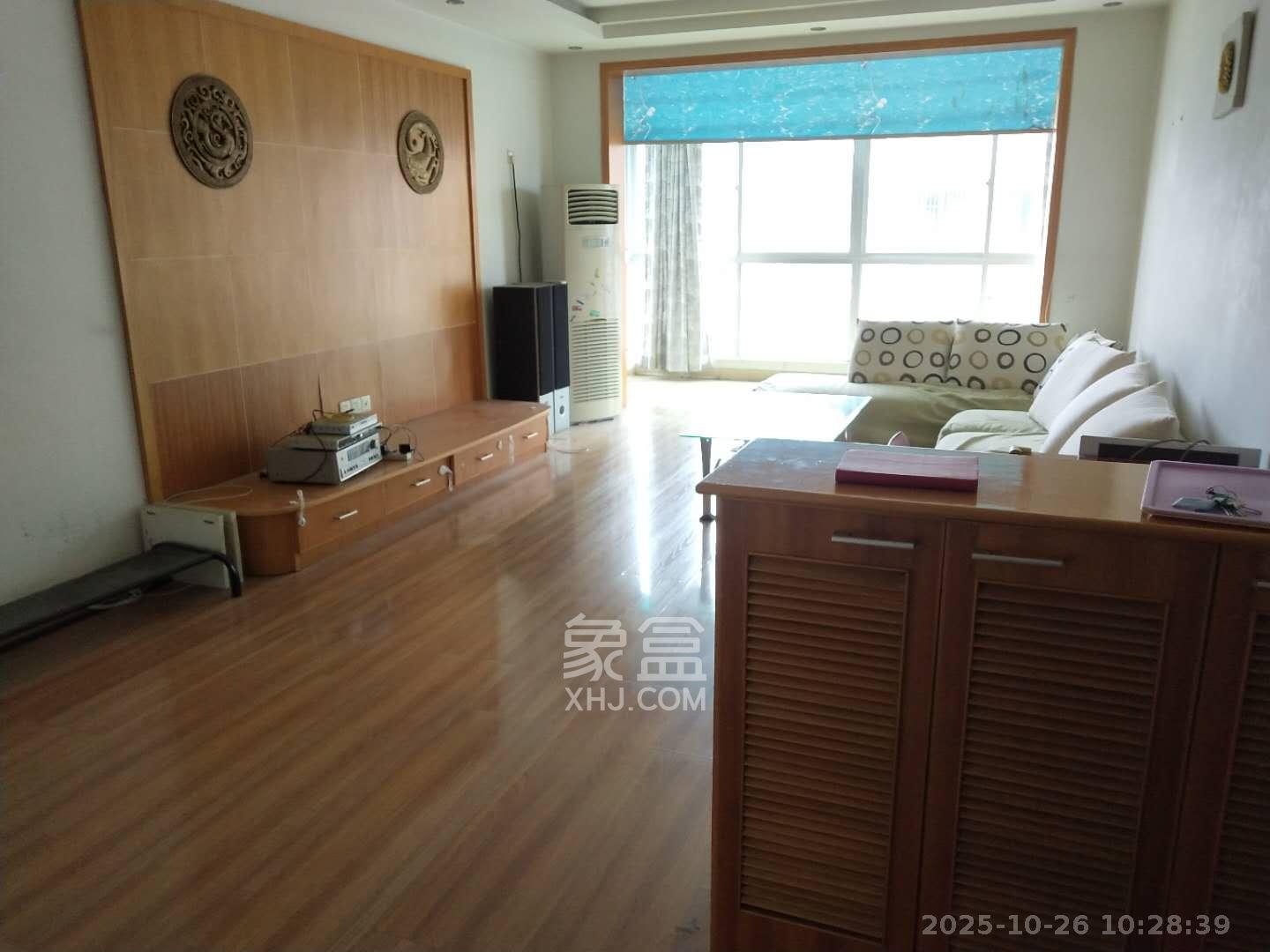 都市星光 3室2厅2卫 4100.0元/月 都市星光 3室2厅2卫 4100.0元/月室内图